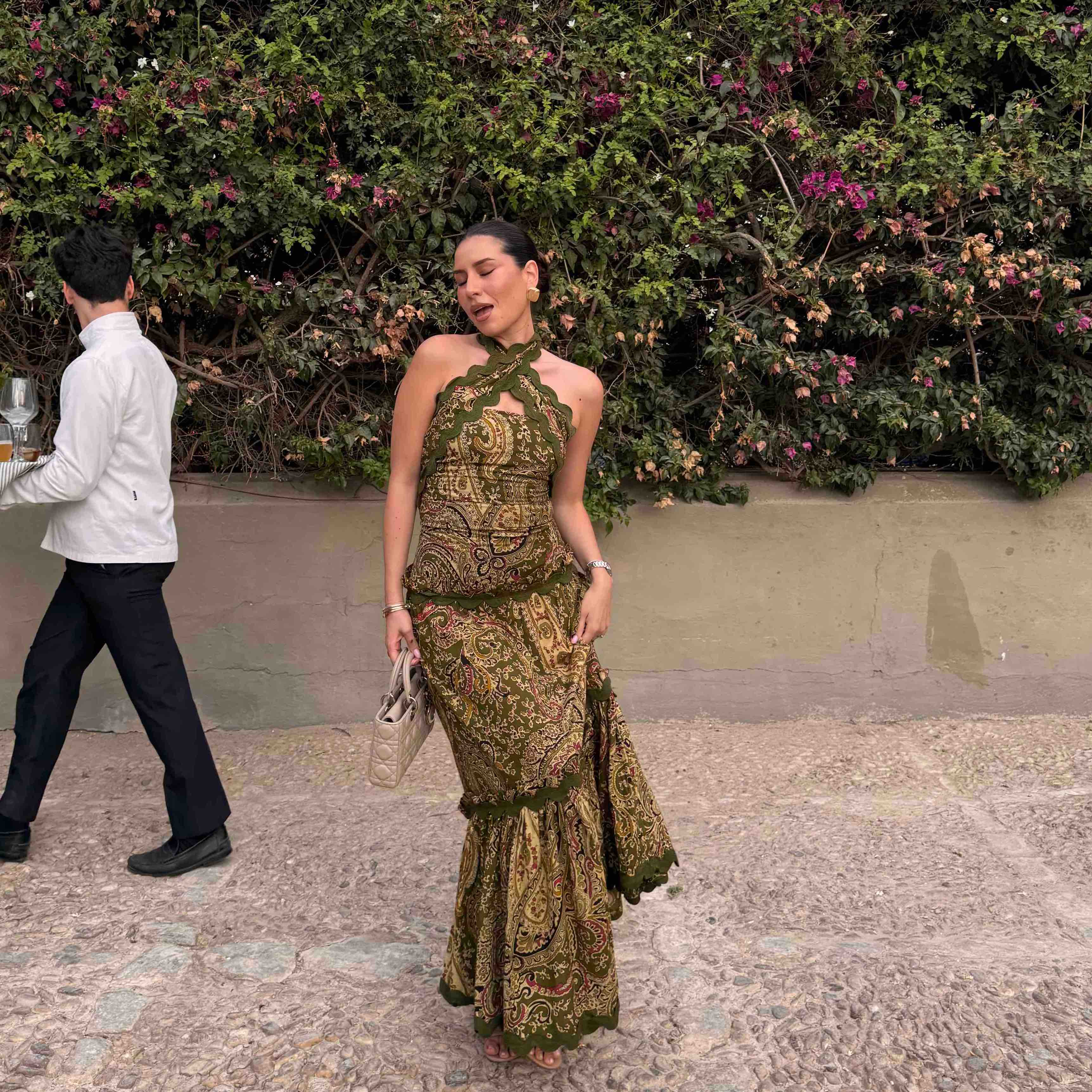 Alquiler Vestido Philippa 1970 divino de boda estilo español | Jointy