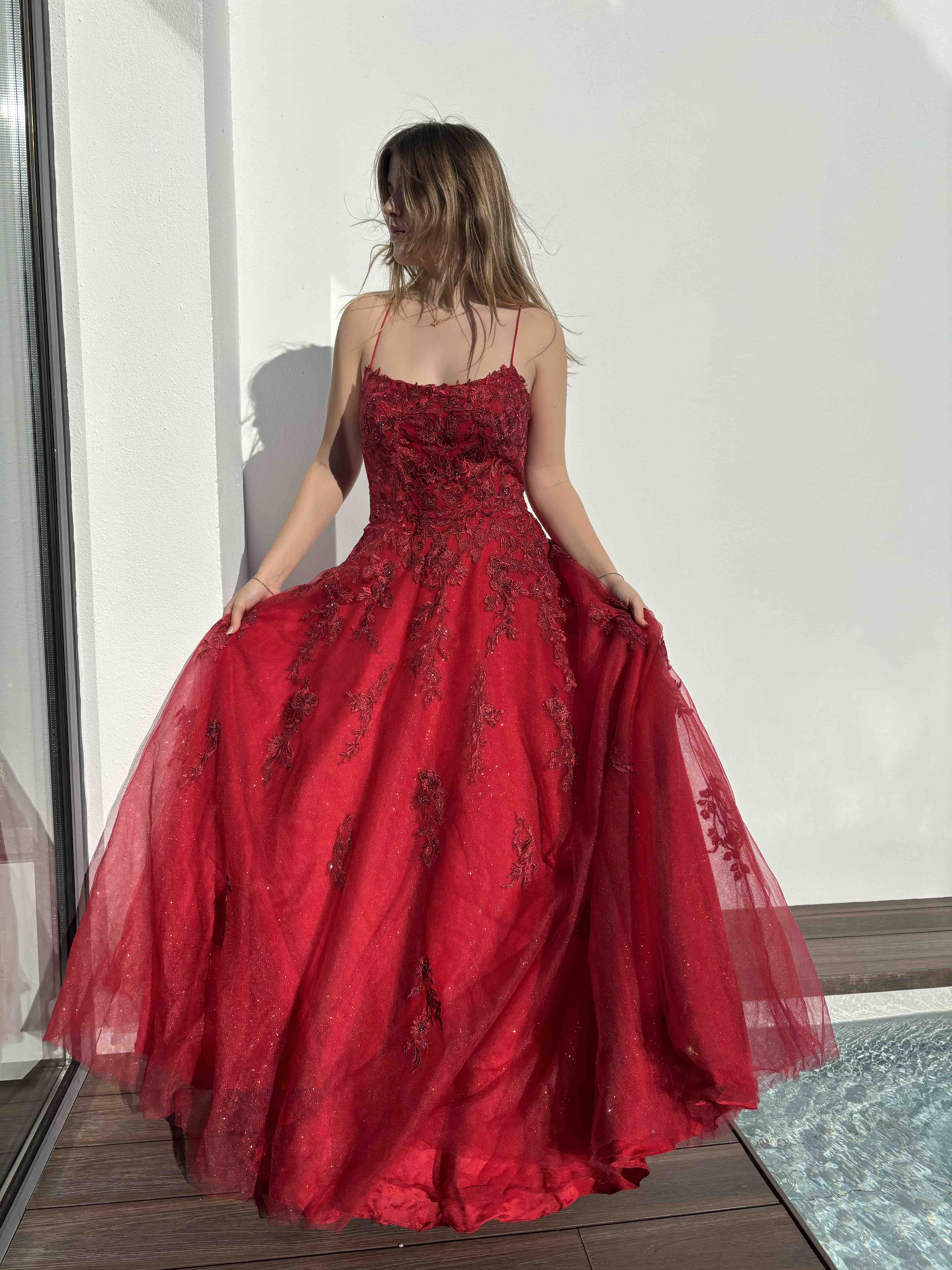 Vestido rojo floral prom/quinceañera viper Apparel — foto 1 de 5