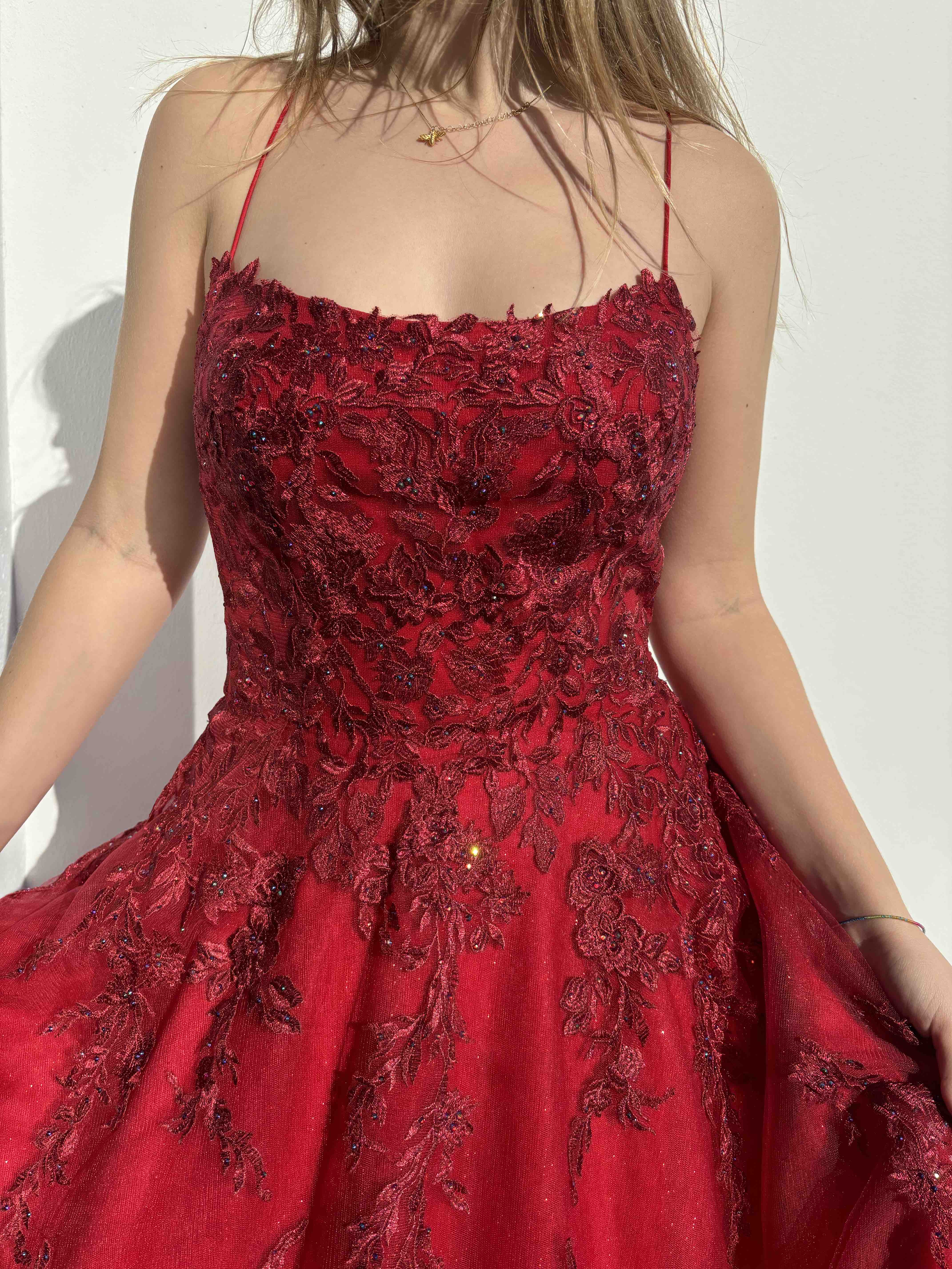 Vestido rojo floral prom/quinceañera viper Apparel — foto 4 de 5