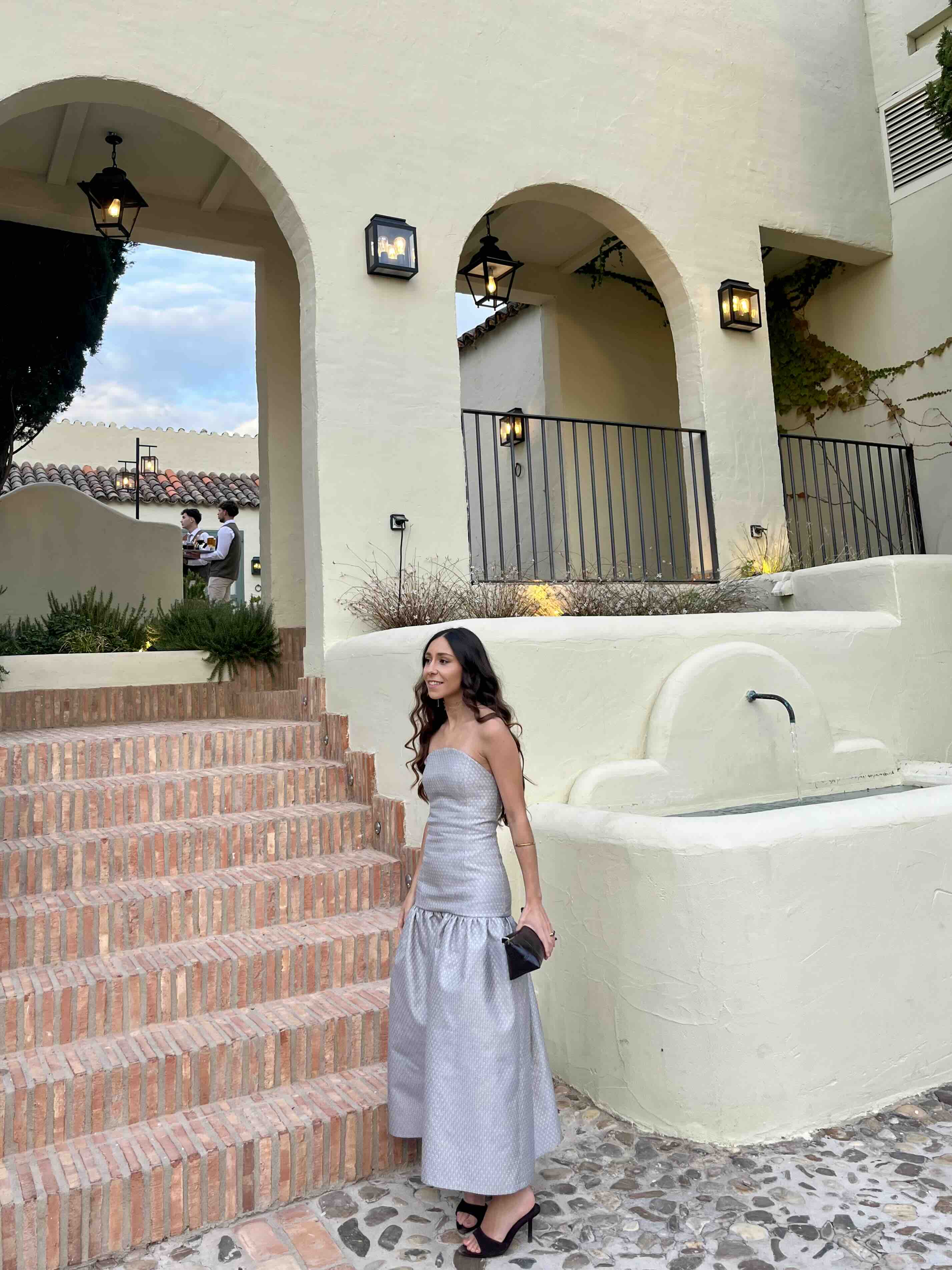 Vestido + chaqueta — foto 1 de 4