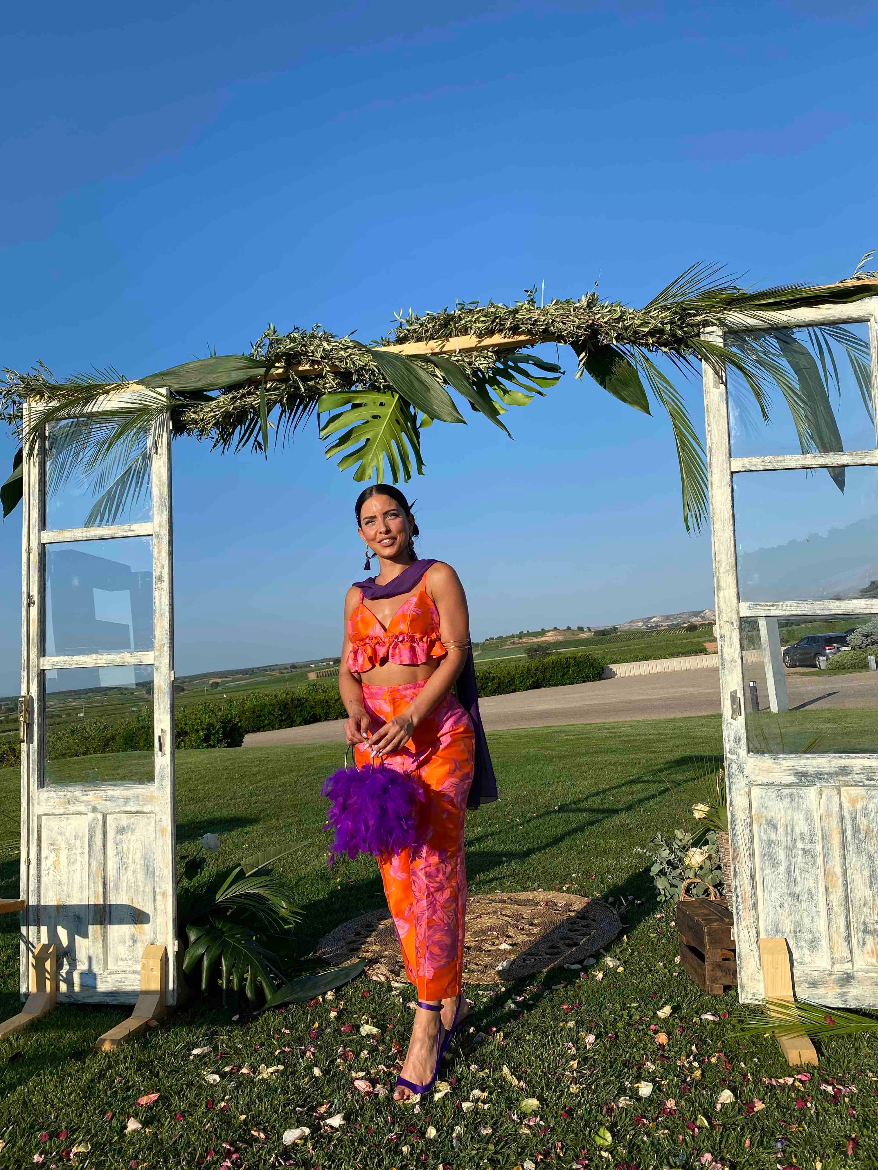 Conjunto pantalón y top boda Sienna & Gaia — foto 4 de 6