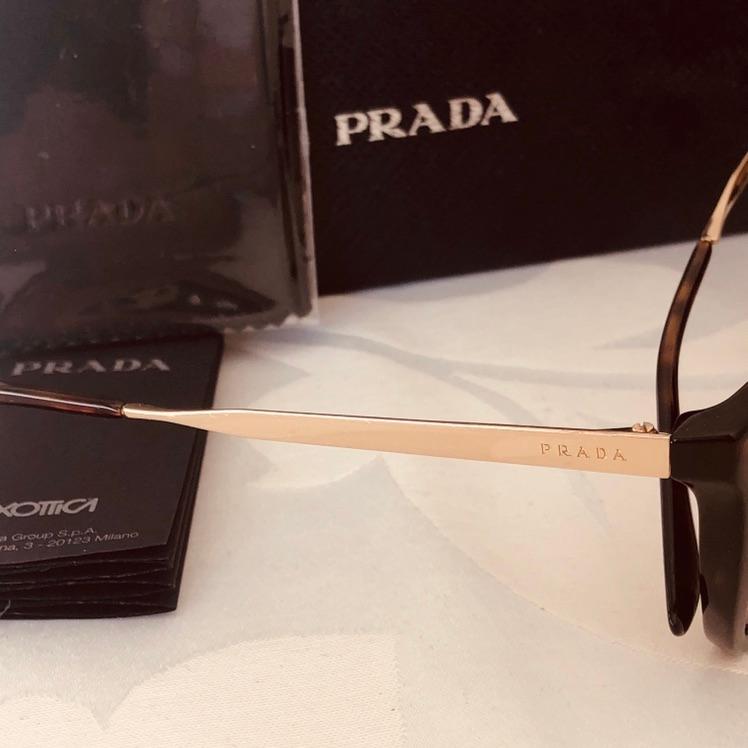 Gafas de sol Prada — foto 2 de 3