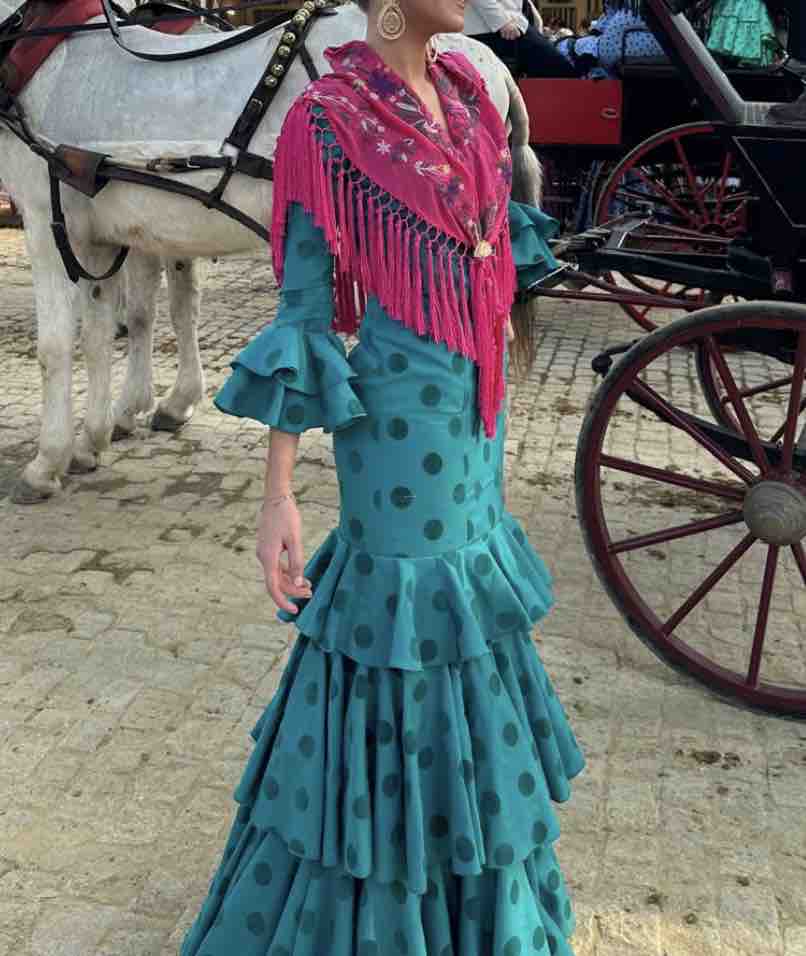 Traje gitana Micaela Villa — foto 3 de 3