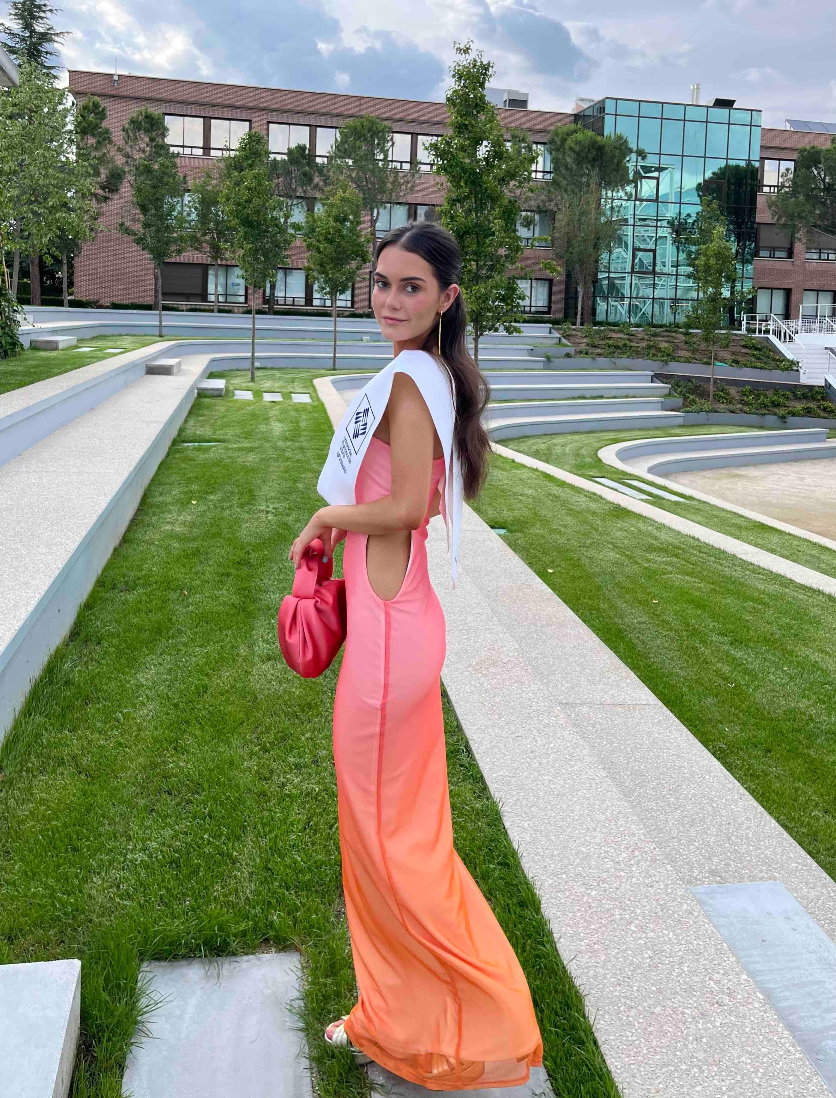 Vestido degradado tul & Other Stories — foto 2 de 3