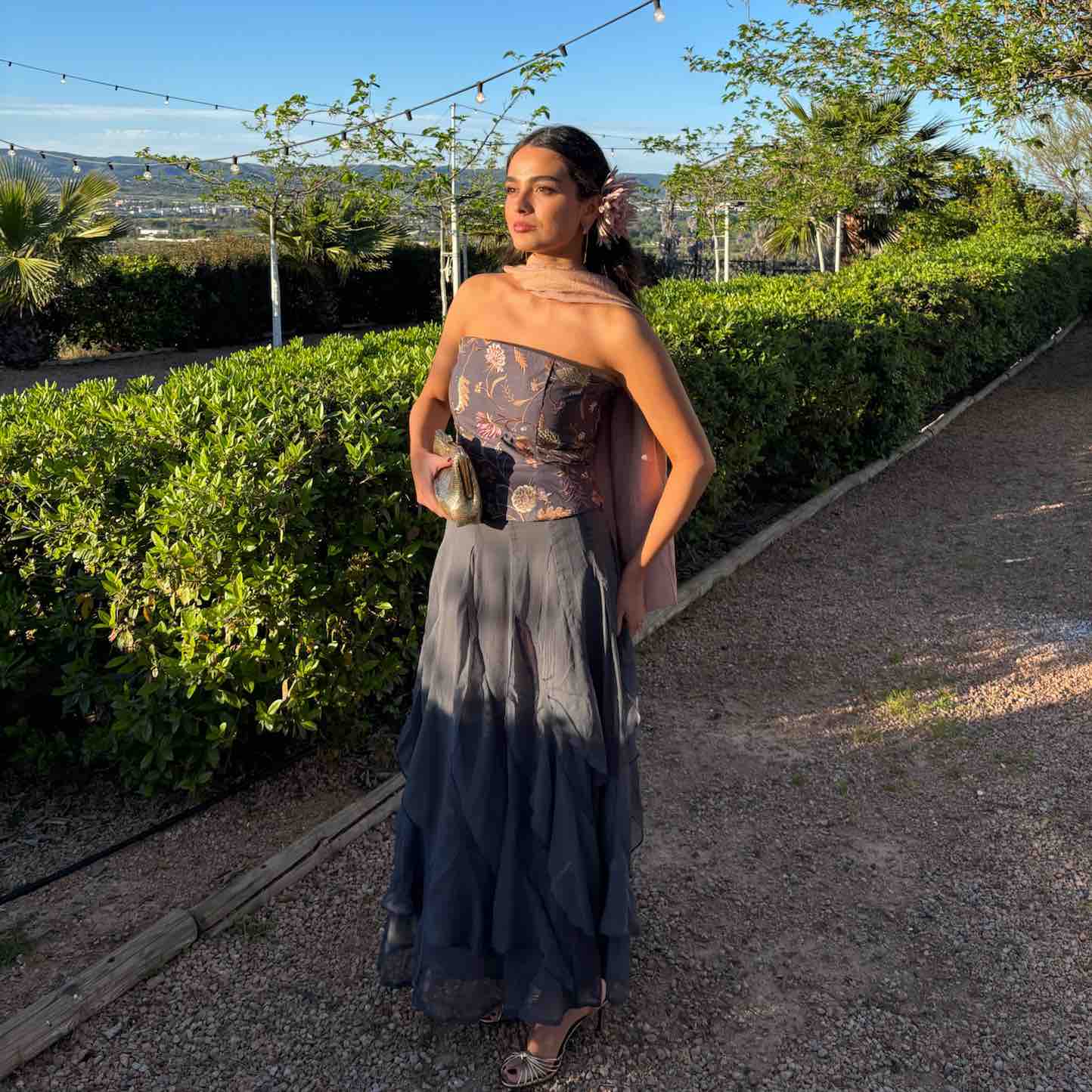 Conjunto de falda y top bordado Noon — foto 1 de 2