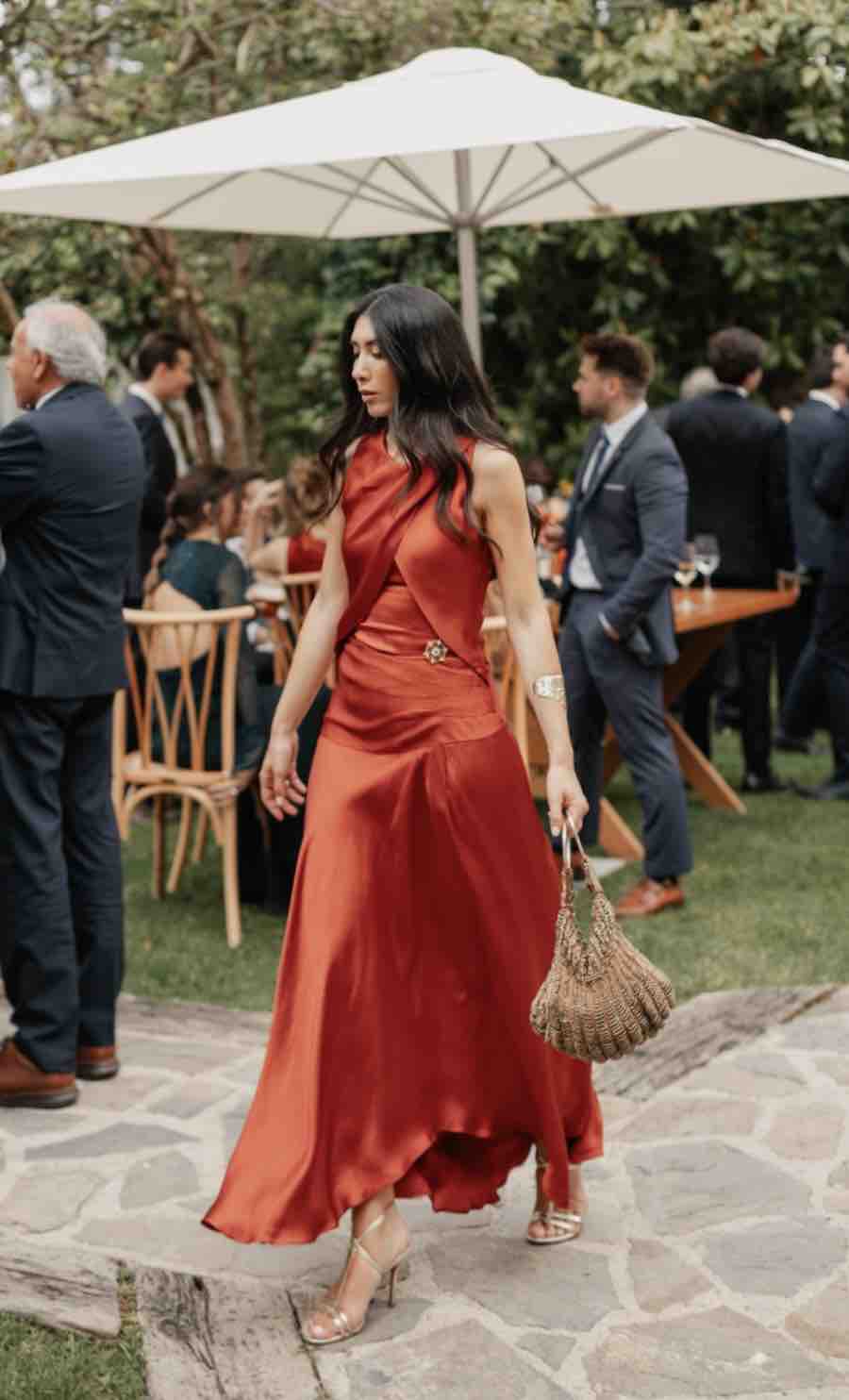 Vestido Maksu — foto 1 de 3