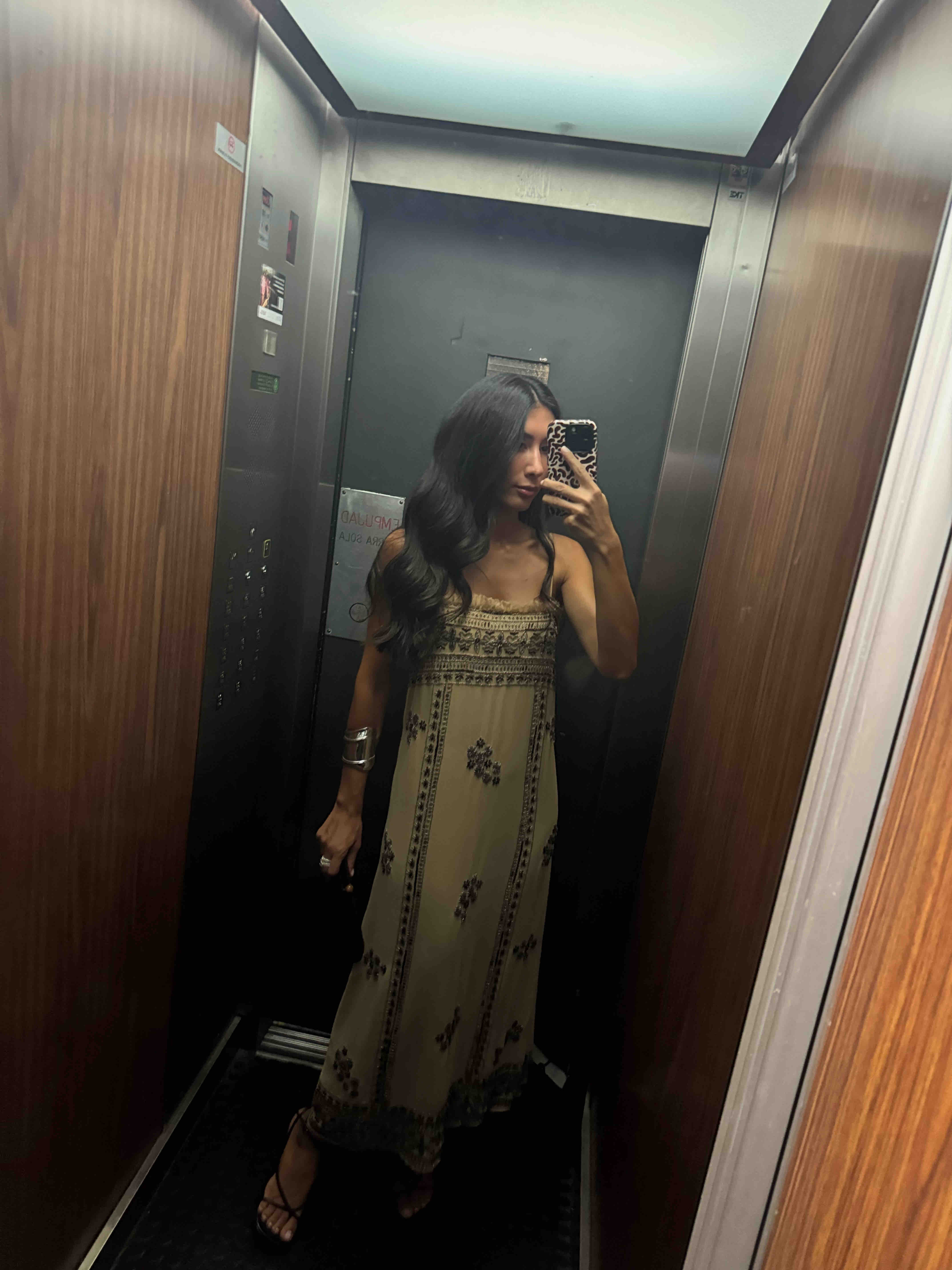 Vestido abalorios — foto 1 de 2