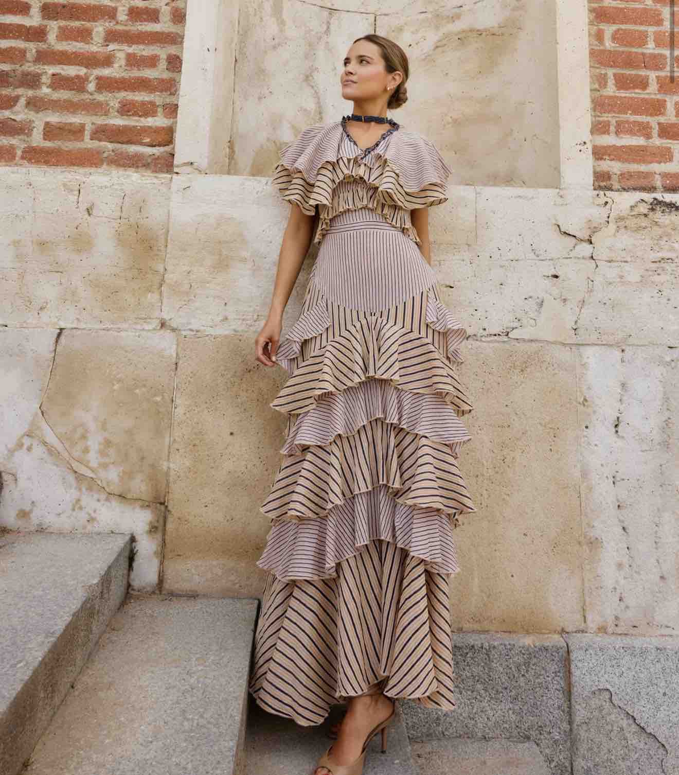 Vestido volantes Nesines Nesines collection — foto 1 de 6
