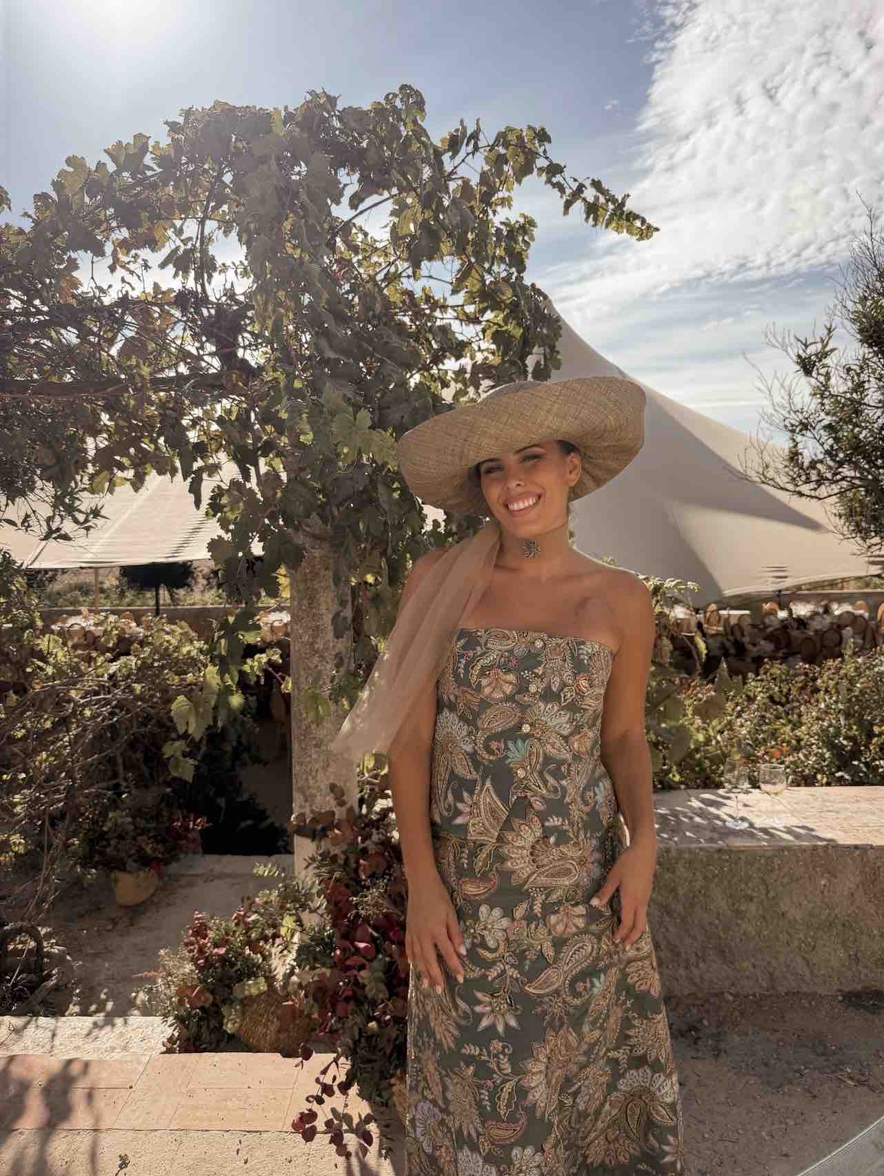 Vestido Leyre Doueil verde, talla M, en alquiler — foto 1 de 5