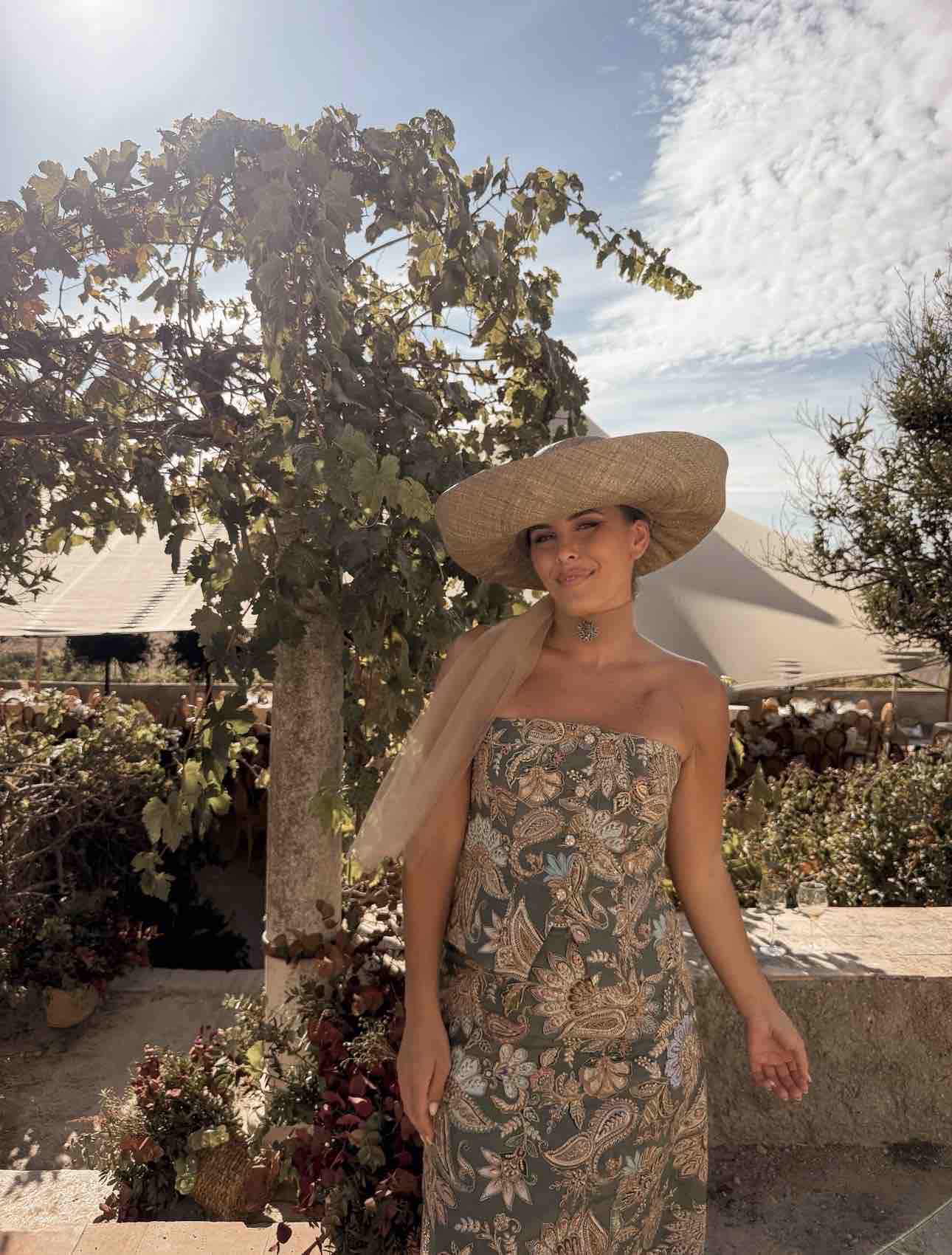 Vestido Leyre Doueil verde, talla M, en alquiler — foto 2 de 5