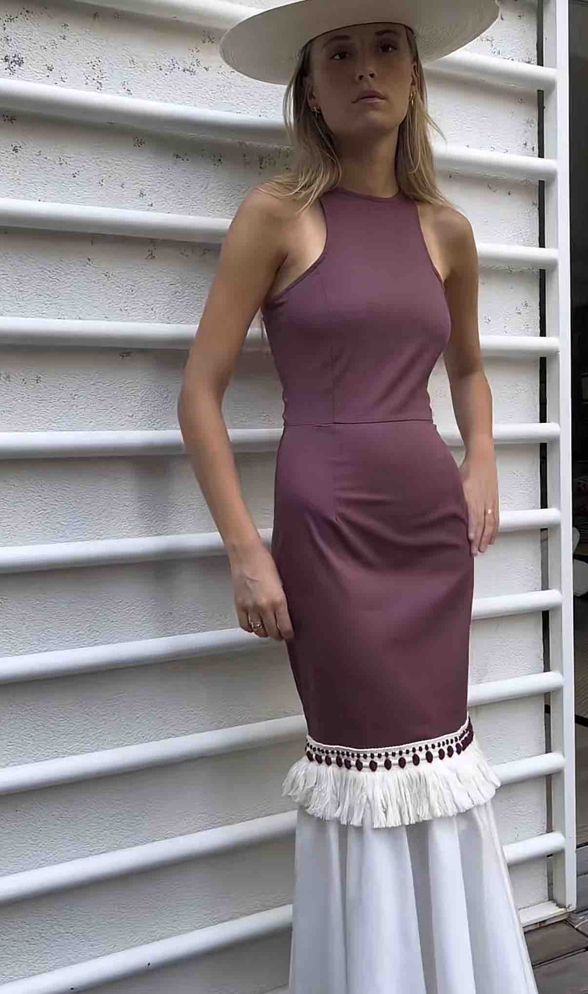 Vestido The IQ Collection granate flecos — foto 2 de 4