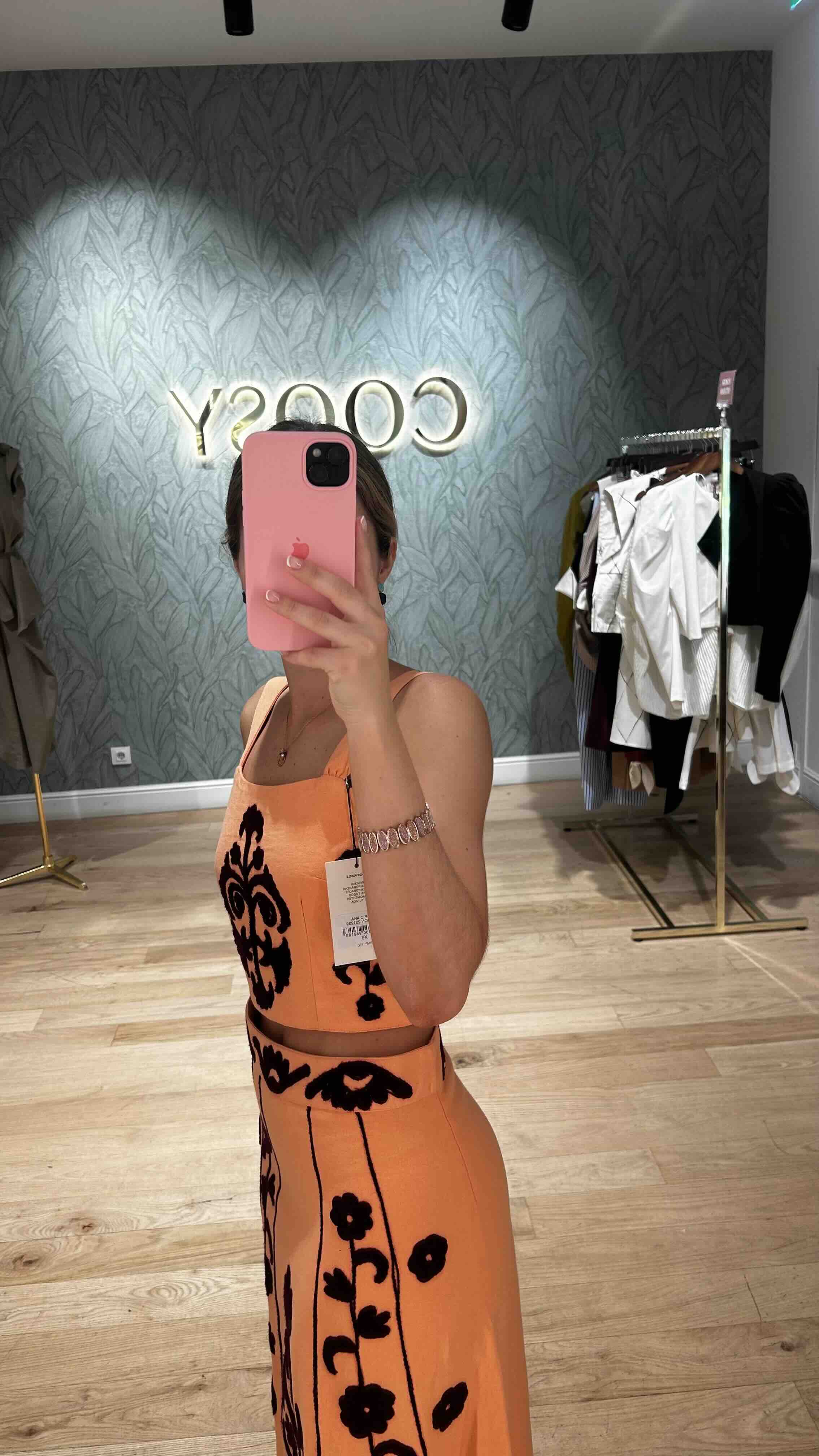 Vestido evento Coosy — foto 1 de 5