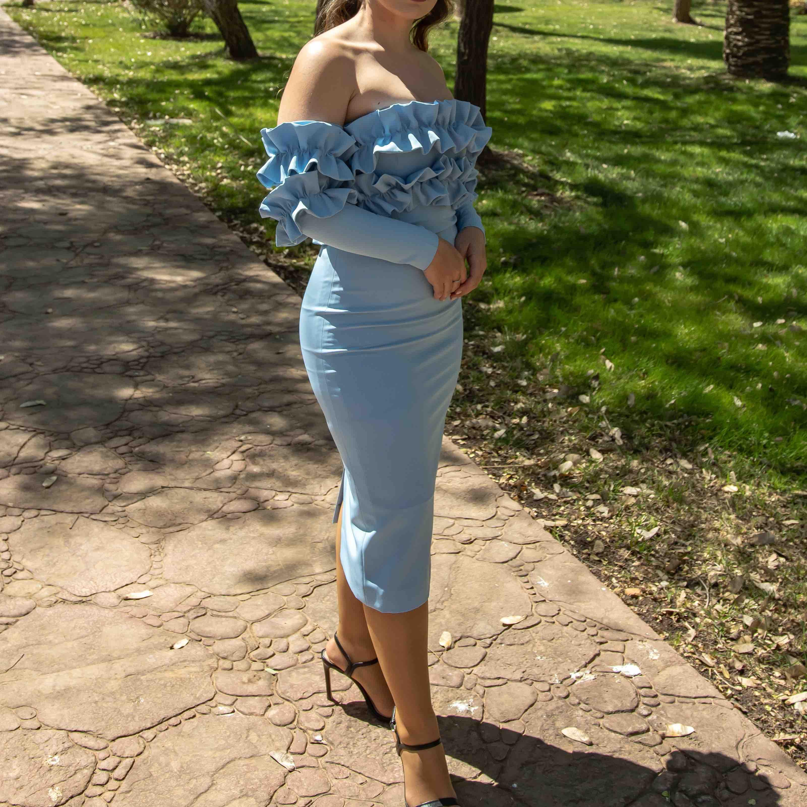 Vestido confeccionado redondo brand — foto 2 de 3