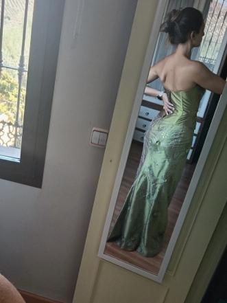 Conjunto corpiño y falda verde con reflejos morados ZENOBIA — foto 2 de 6