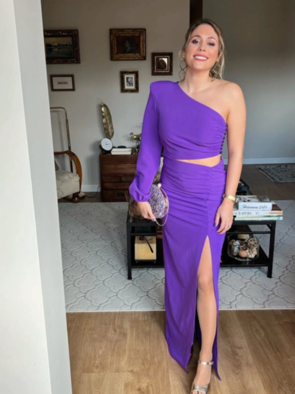 vestido Juan Bernal morado — foto 1 de 3
