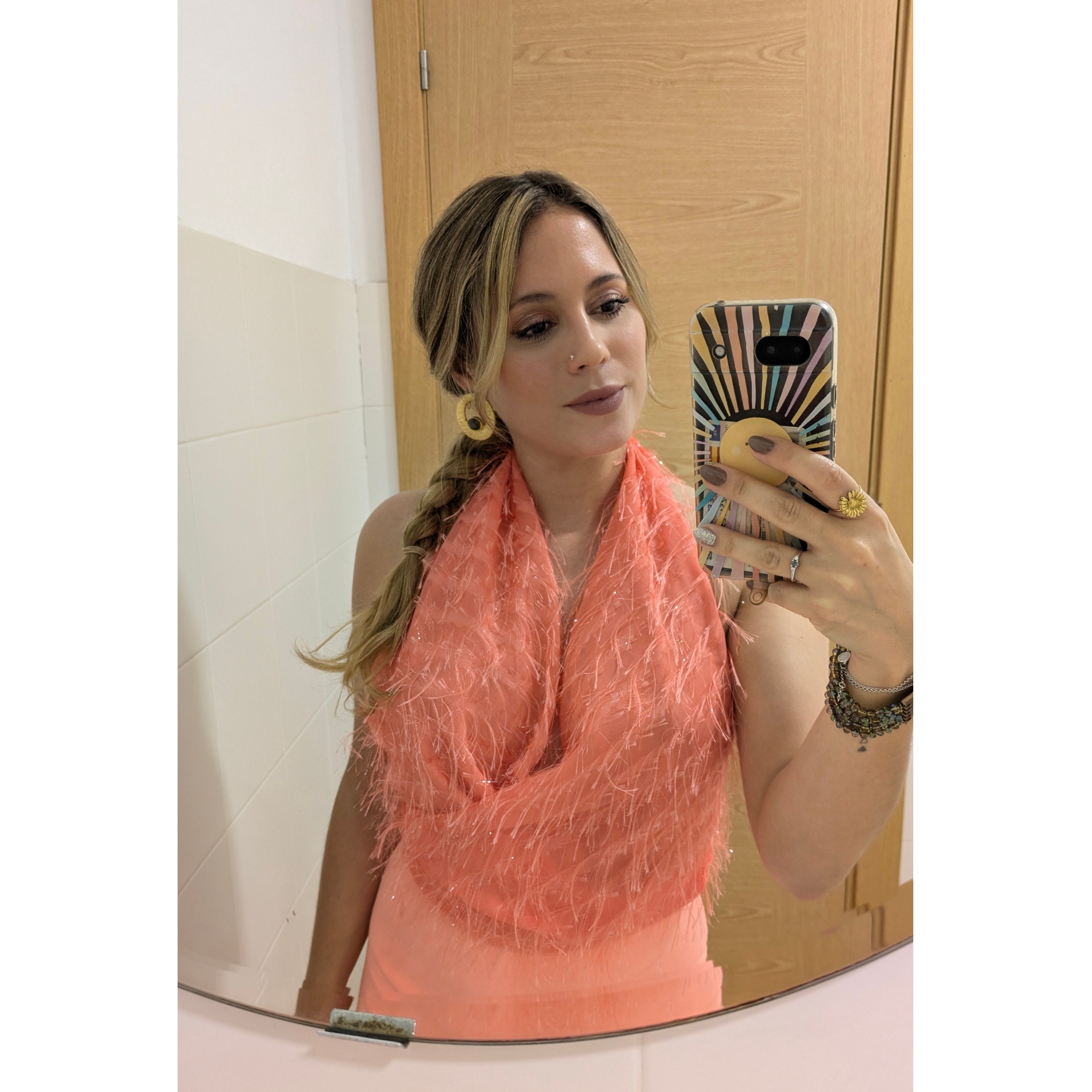 vestido plumas lady pipa — foto 3 de 3