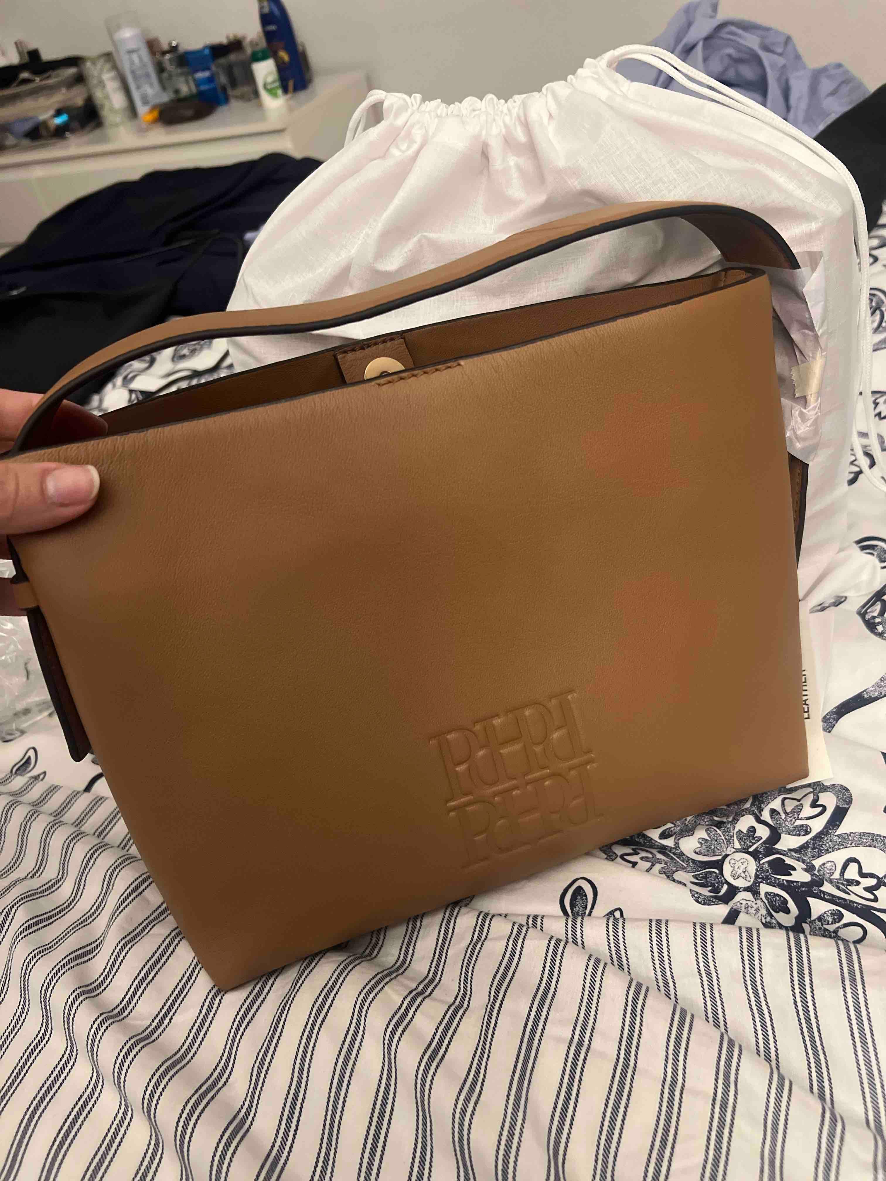Bolso pedro del hierro piel camel — foto 4 de 6
