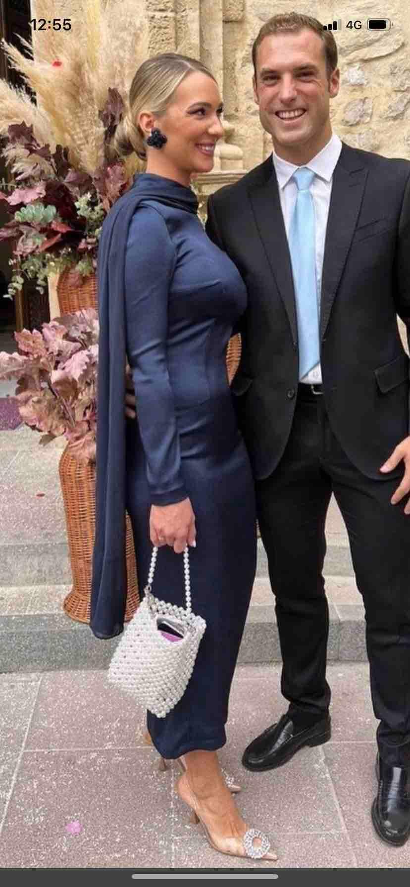 Vestido azul marino de Byniumaal — foto 2 de 3