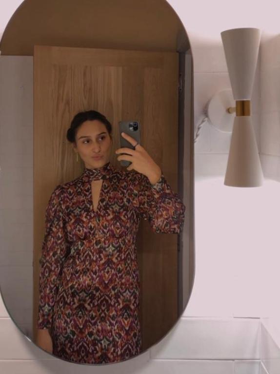 Vestido midi cuello halter estampado floral The Are — foto 6 de 6