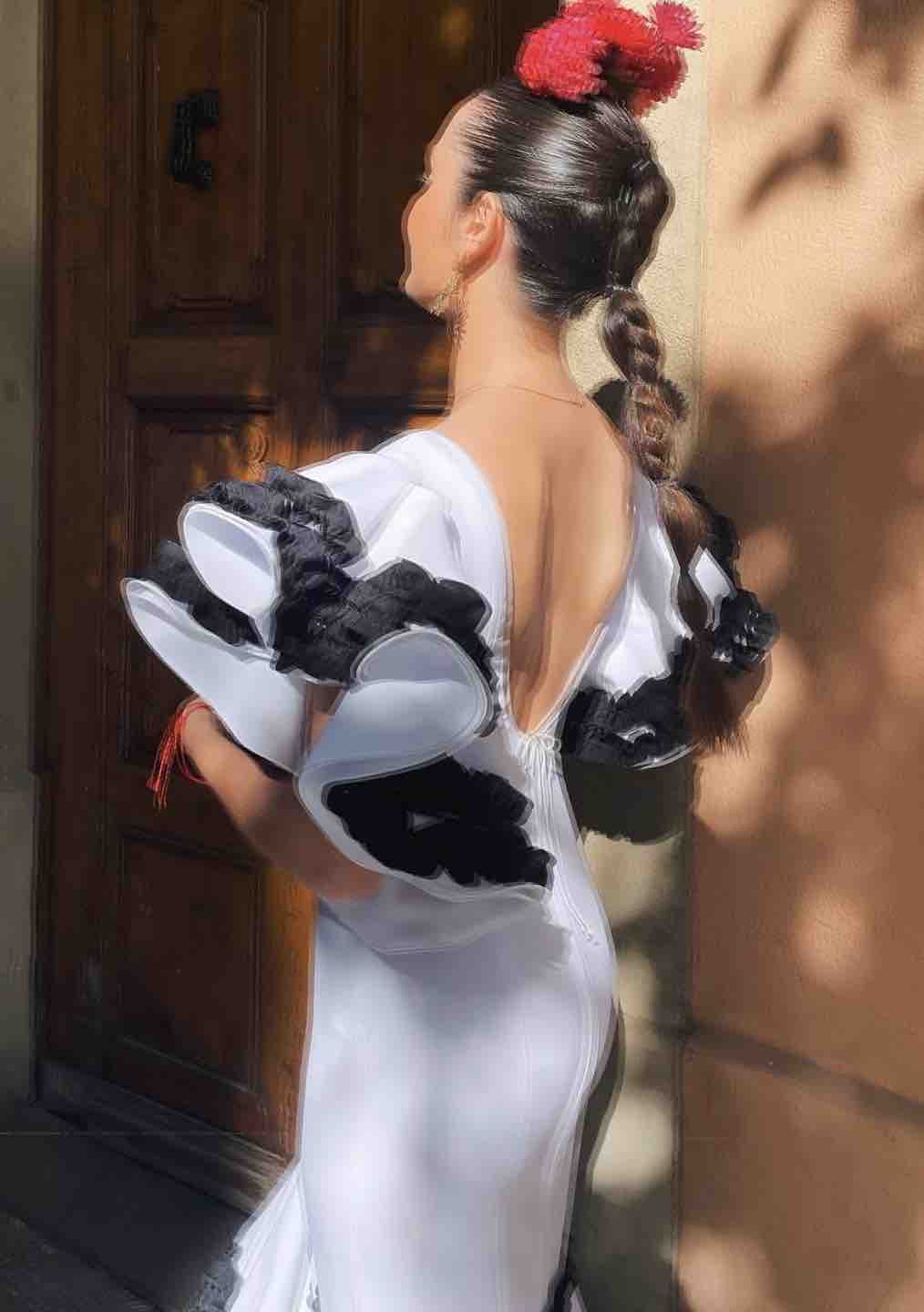 Vestido Flamenca Marta Blanco y Negro (Sibilina Flamenca) — foto 3 de 4