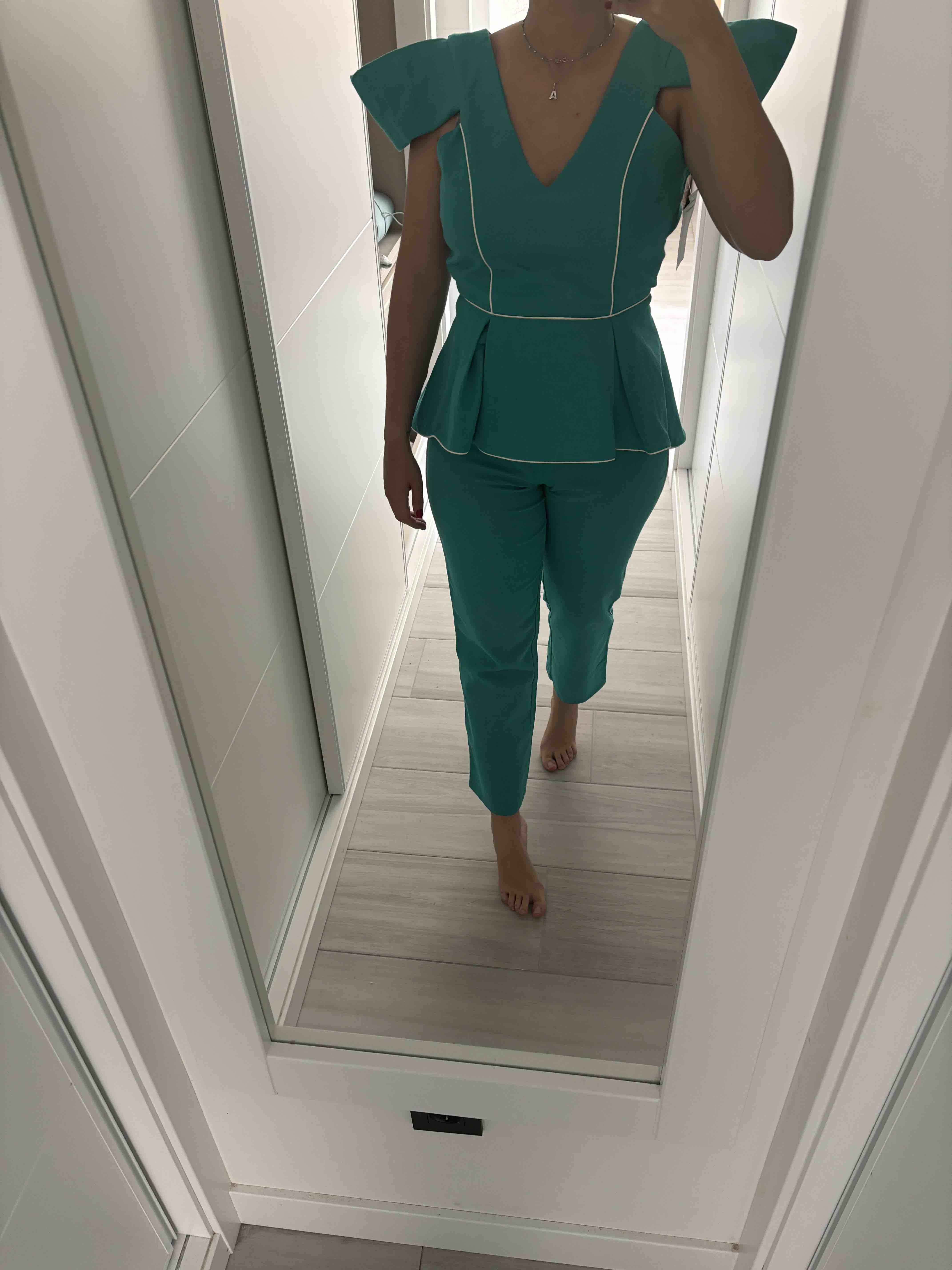 Traje invitada Marisol Trend — foto 3 de 4