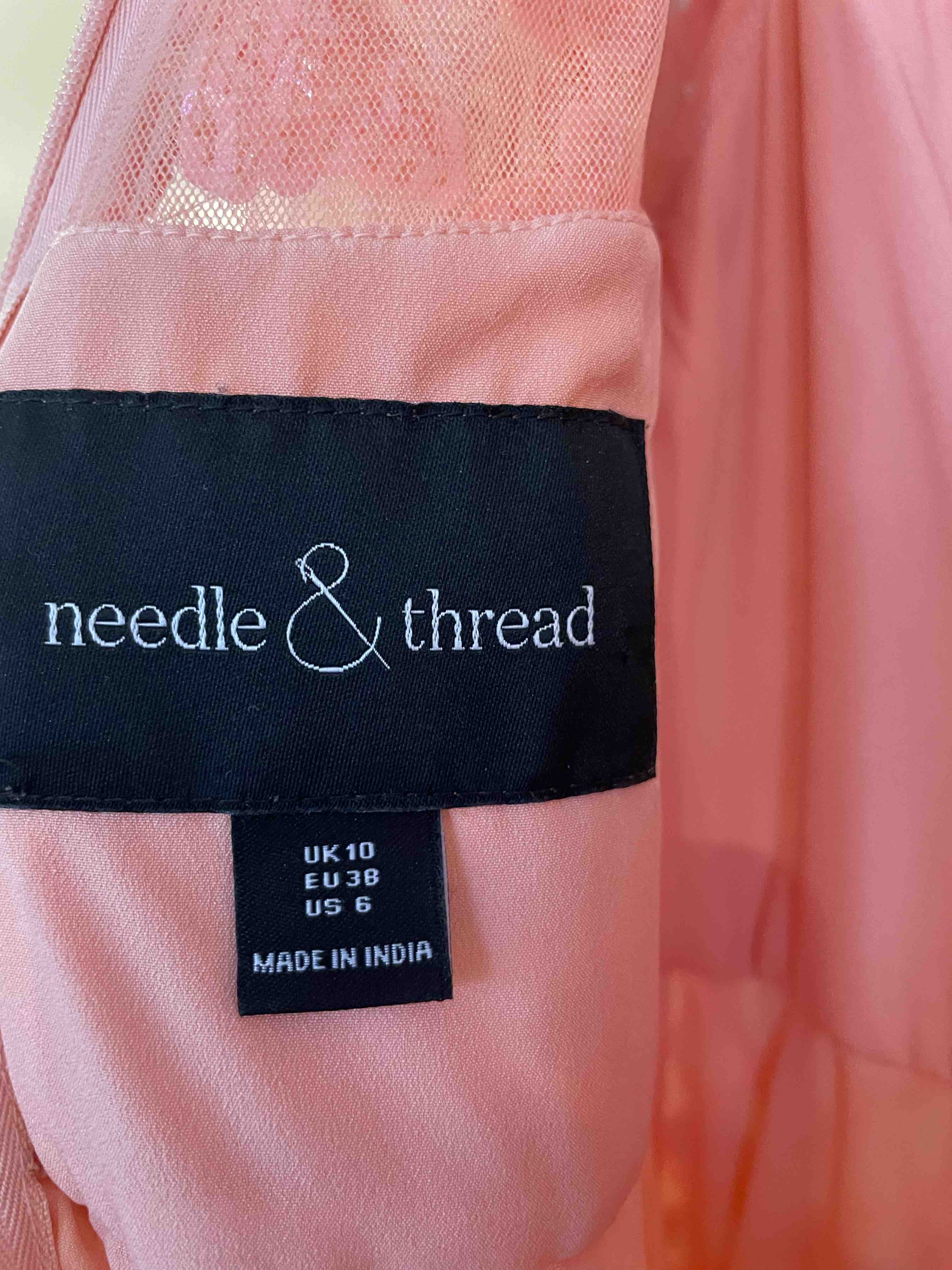 Vestido de boda needle&thread — foto 4 de 4