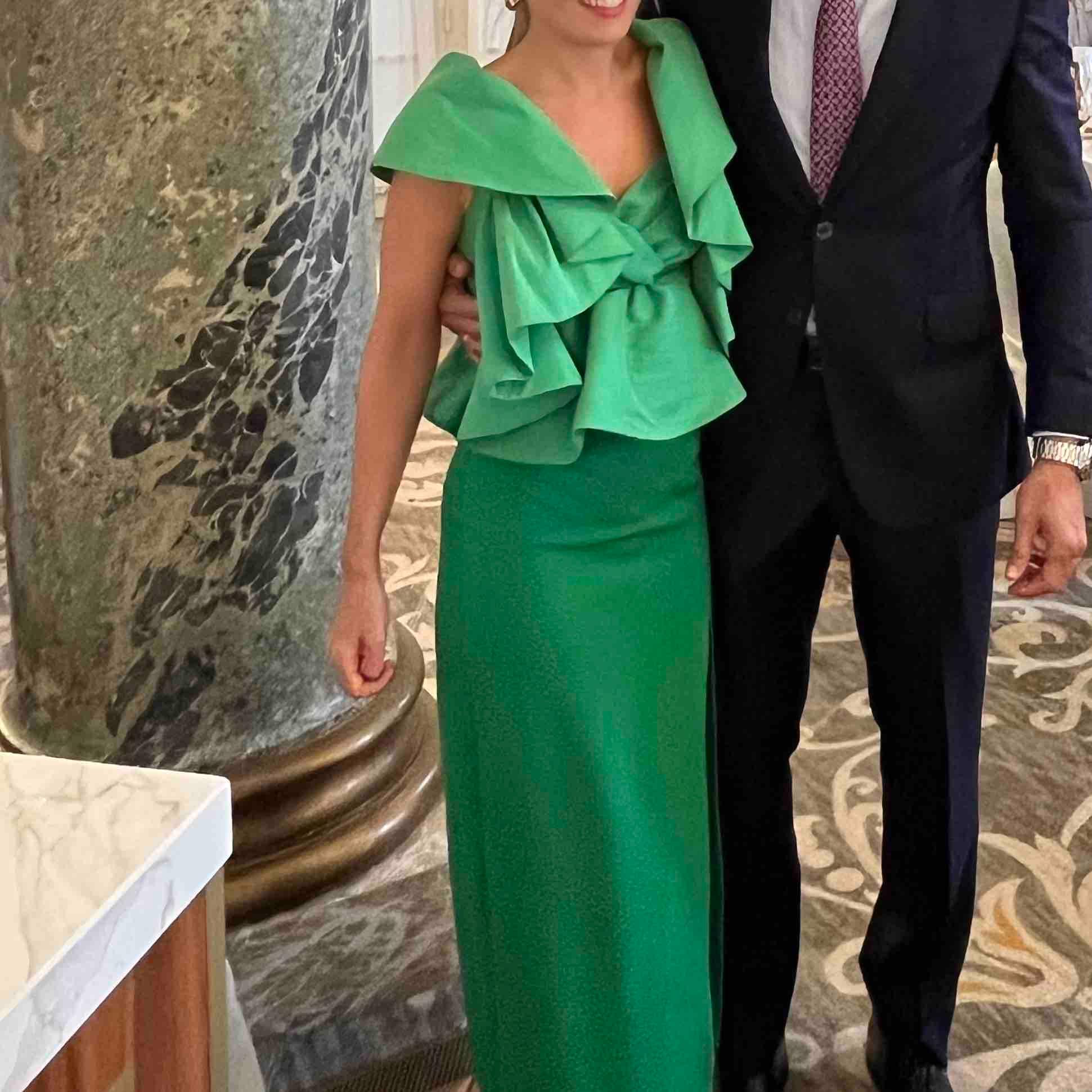 Vestido verde Dew & Corch — foto 1 de 2
