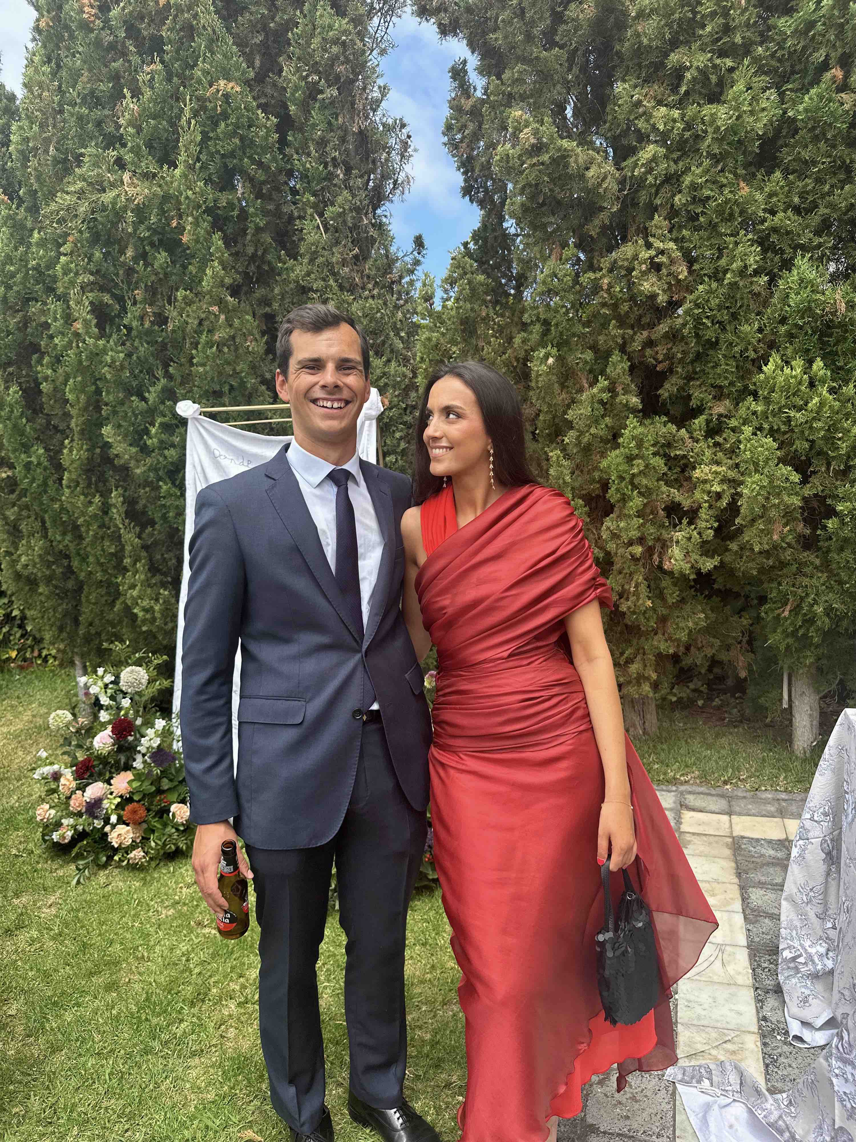 Vestido bicolor asimétrico organza — foto 1 de 3
