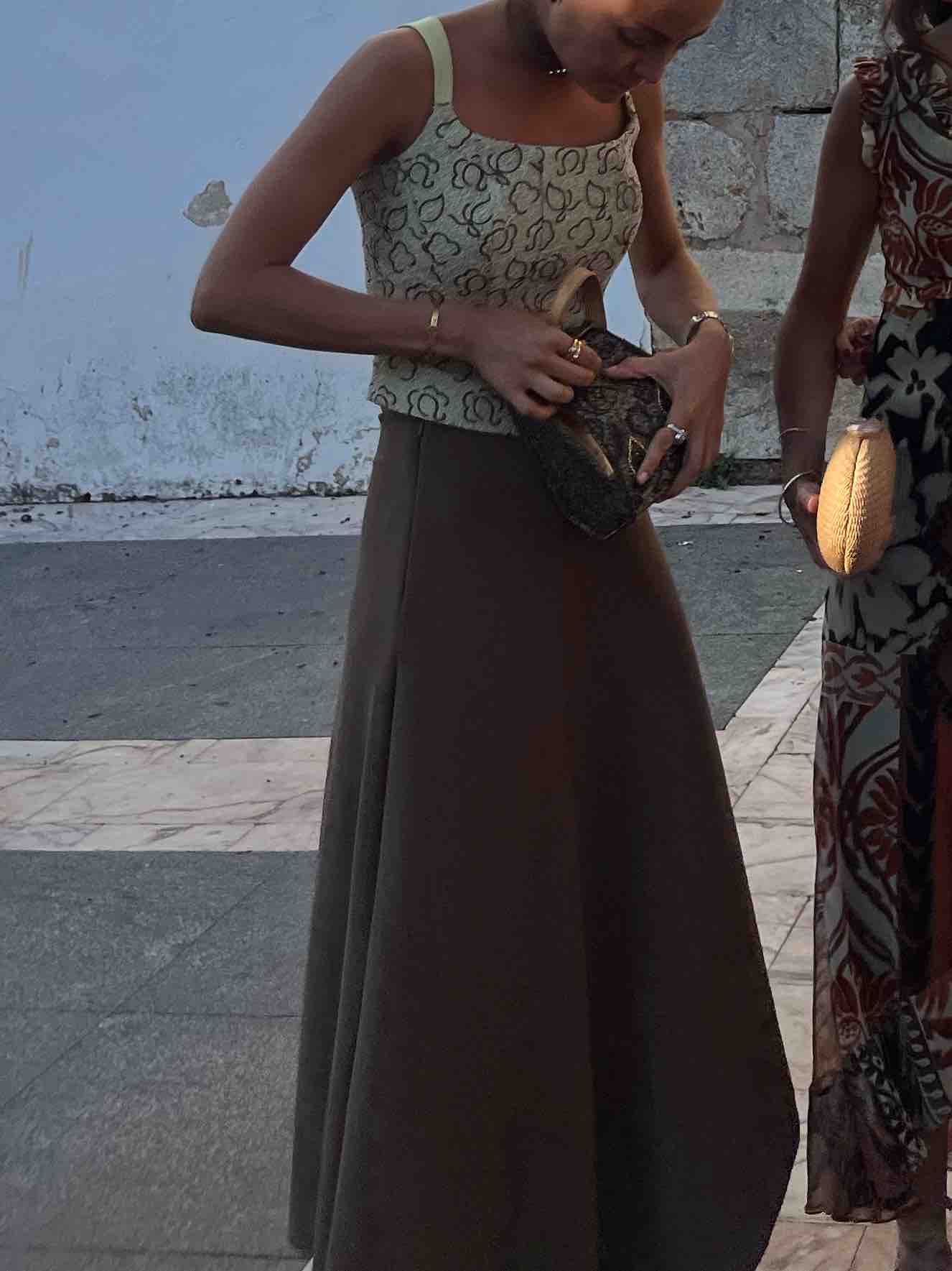 Conjunto vintage cuerpo verda y falda marron — foto 1 de 2