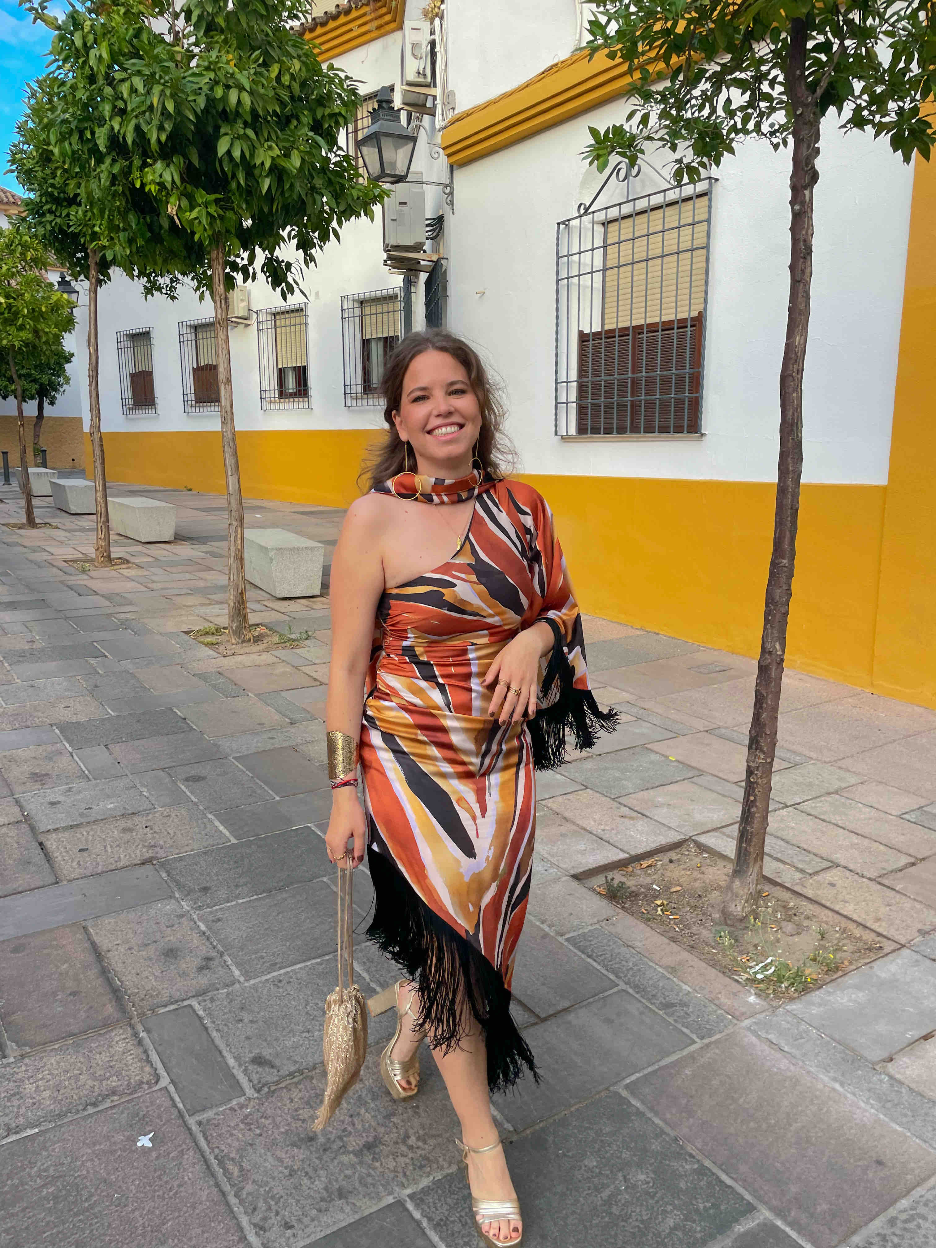 Vestido miphai — foto 1 de 3