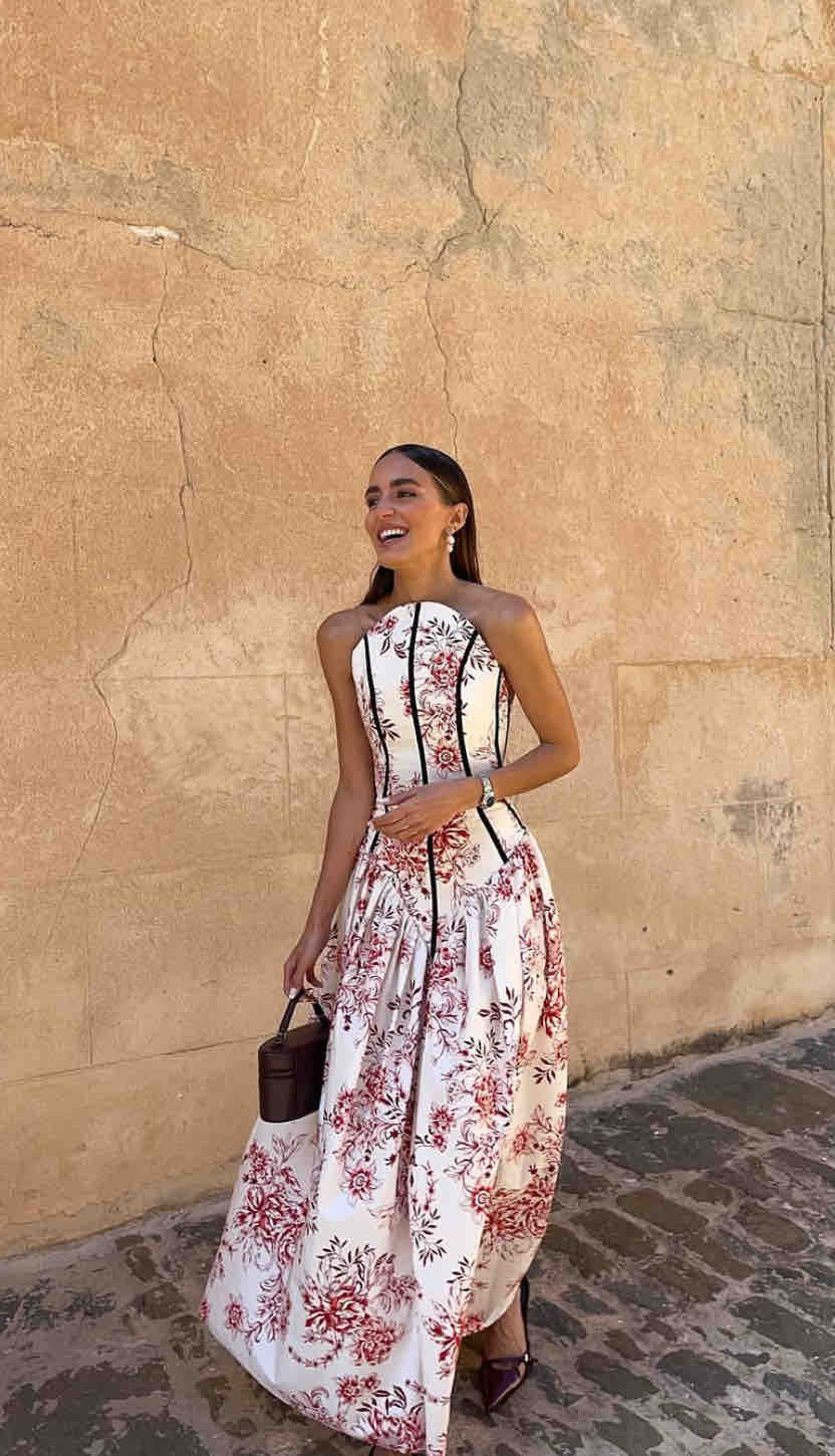 Vestido Clementina The IQ Collection — foto 1 de 6