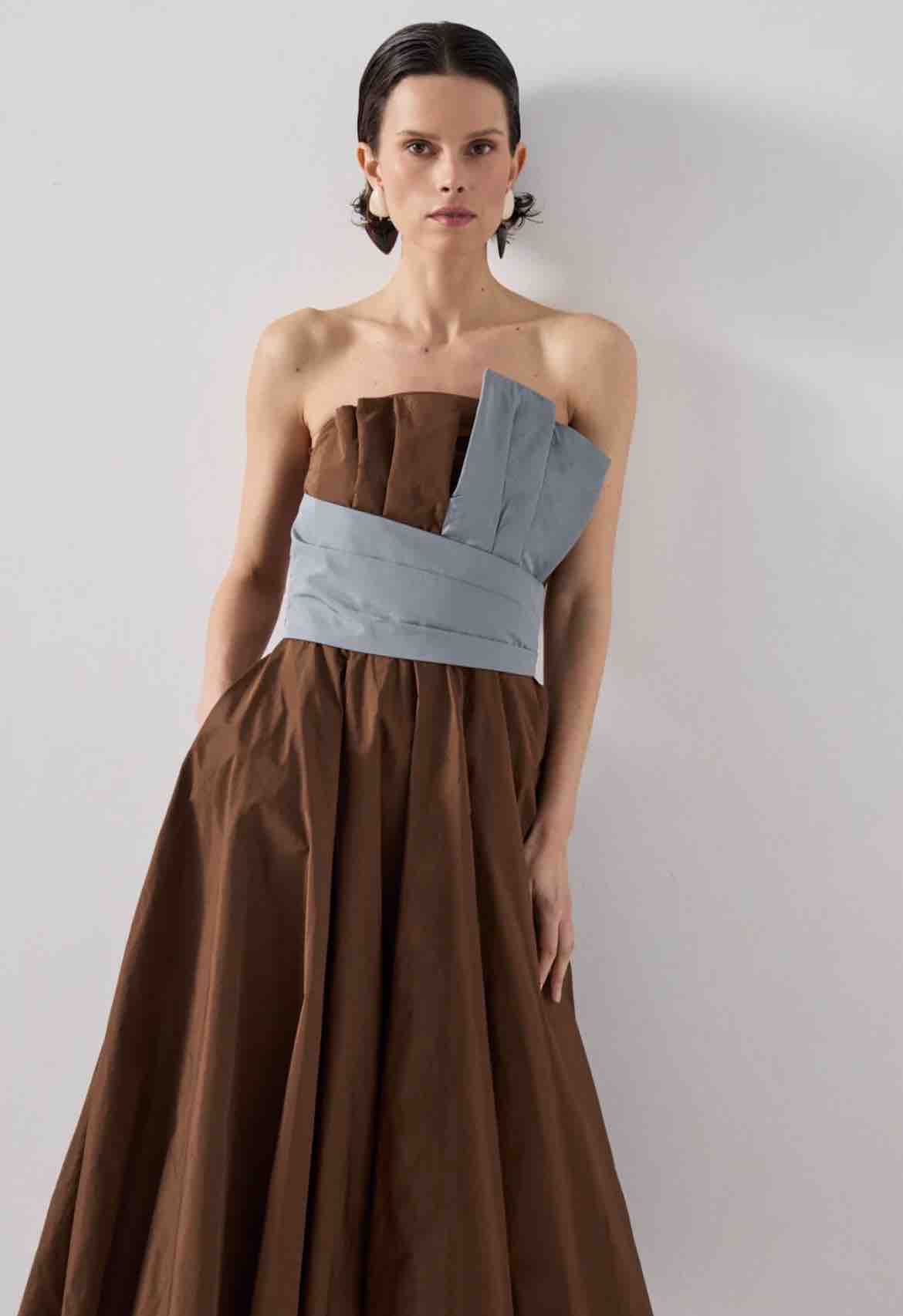 Vestido marrón y azul Vogana — foto 1 de 3