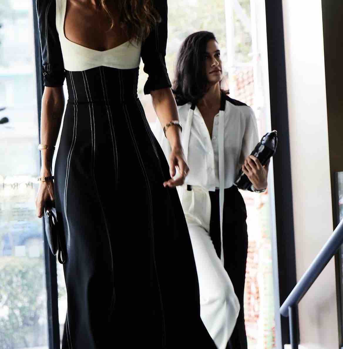 Elegante vestido IQ The IQ Collection — foto 3 de 5
