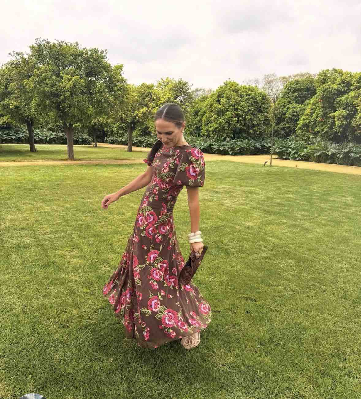 Espectacular vestido VOGANA — foto 1 de 3