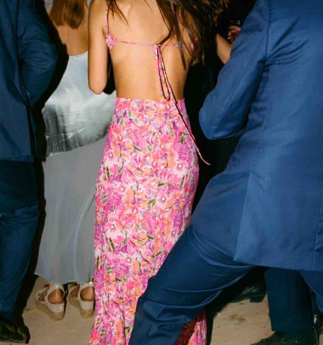 Vestido flores fucsia Morgan — foto 6 de 6