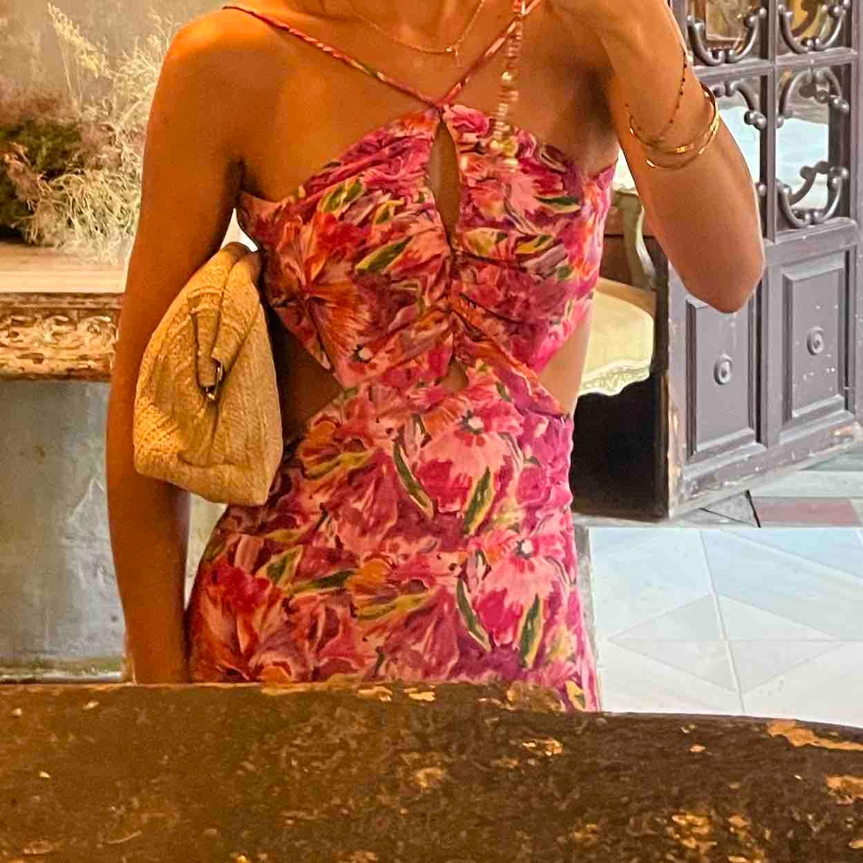 Vestido flores fucsia Morgan — foto 4 de 6