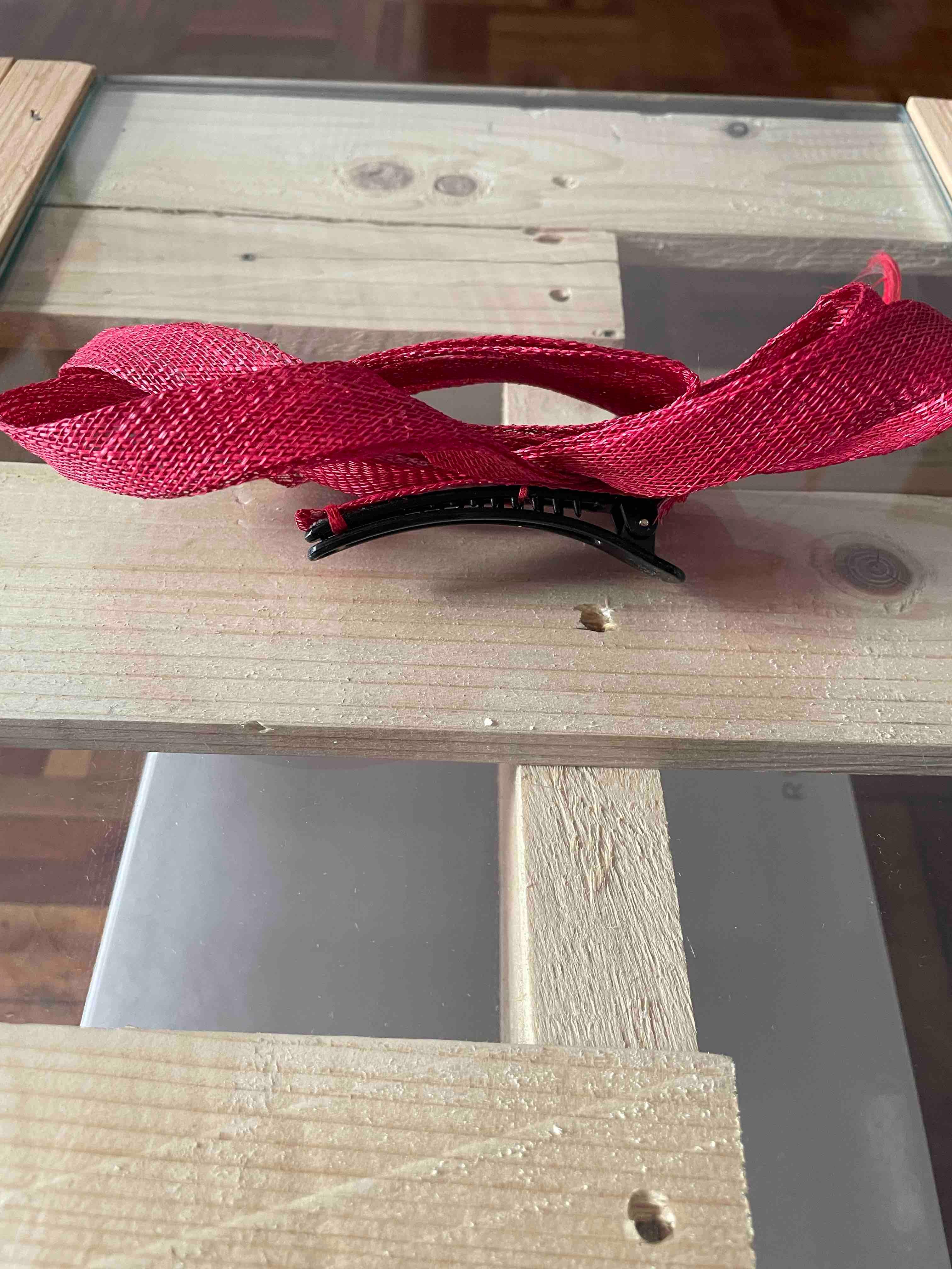 Tocado rojo — foto 2 de 2