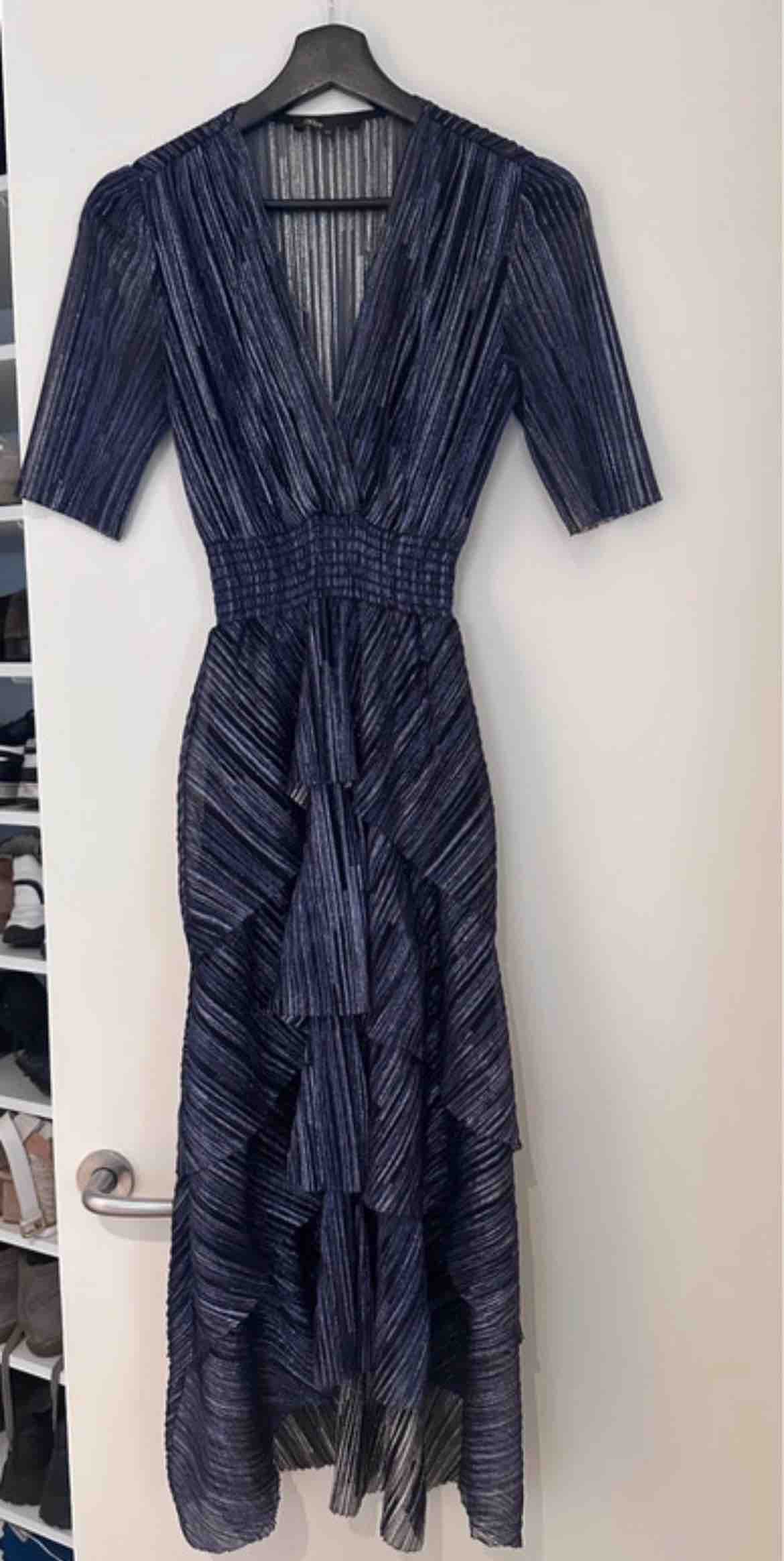 Vestido Azul Maje — foto 2 de 4