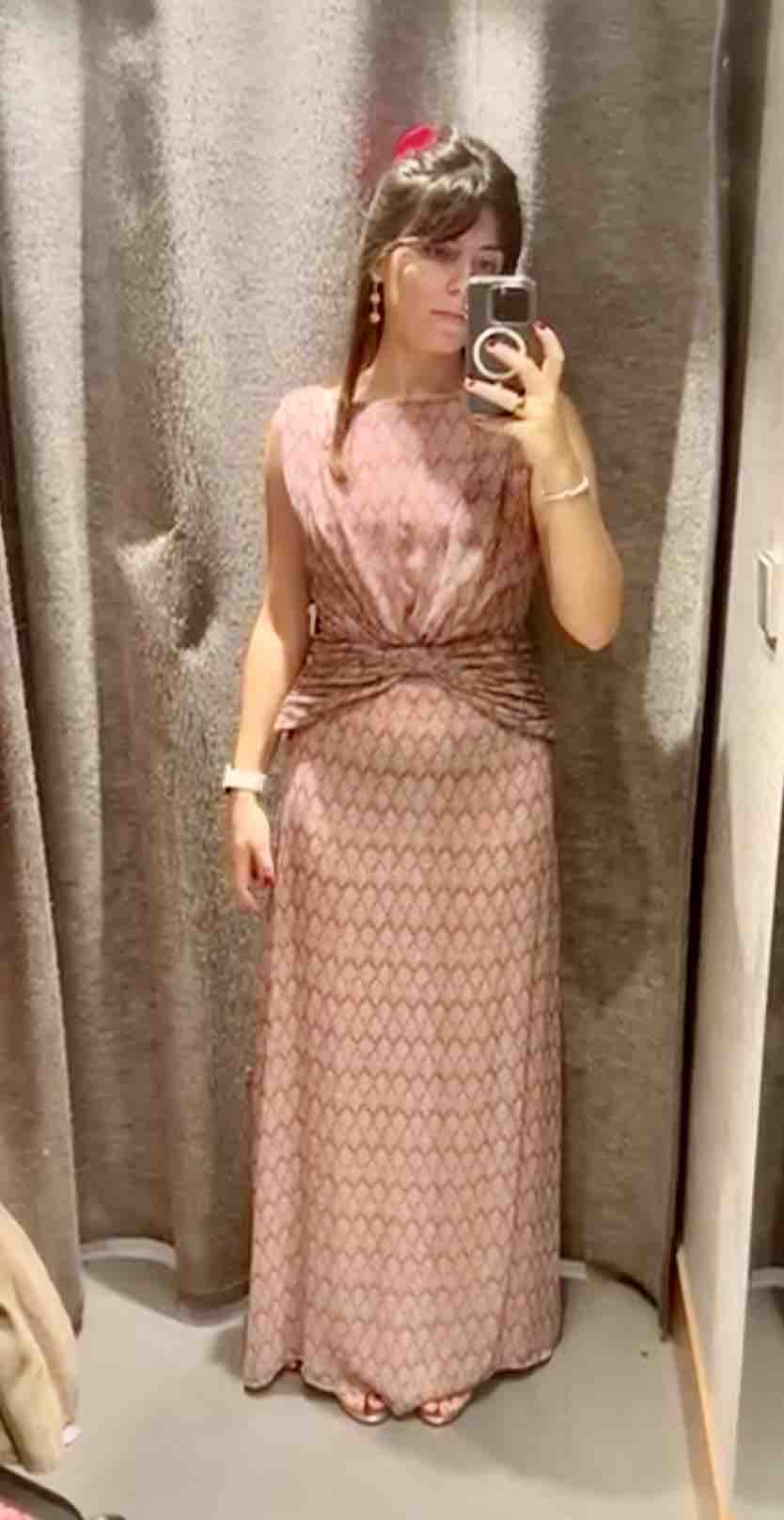 Vestido invitada Dolores Promesas — foto 3 de 6