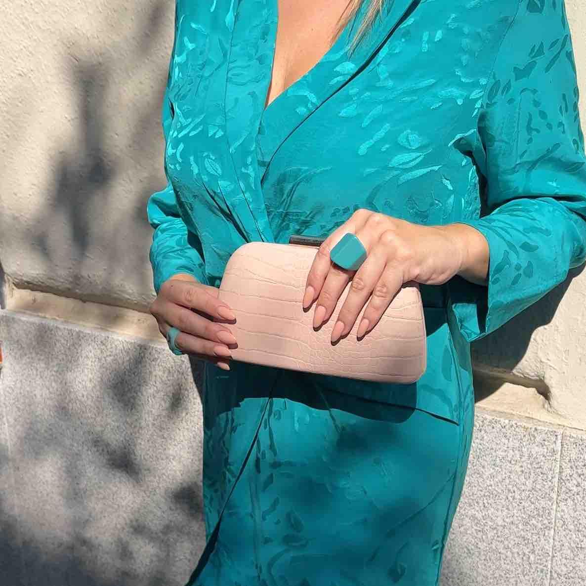 Es de temporada y su precio es de 300 euros. Conjunto turquesa Sophie and Lucie — foto 6 de 6