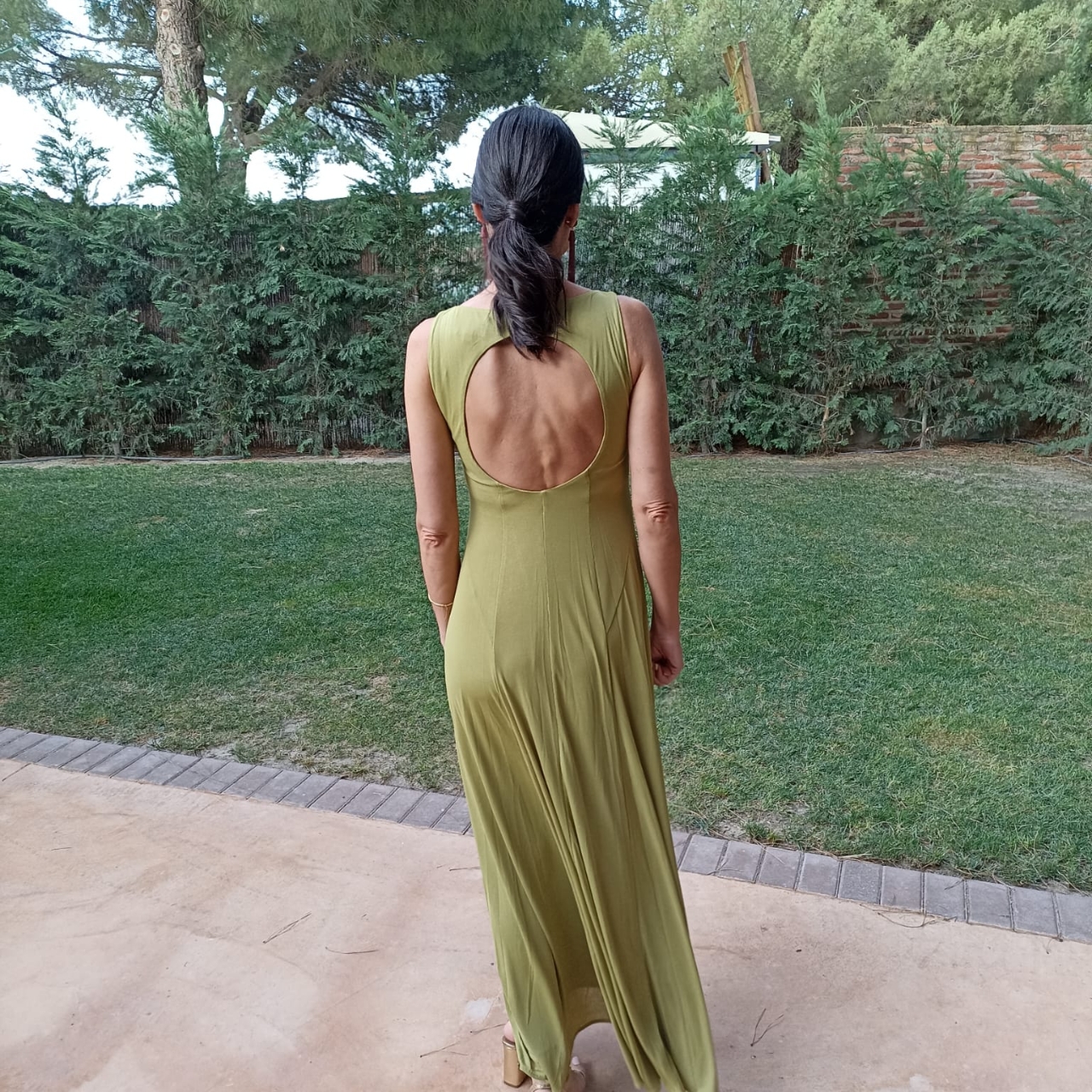 The-are vestido verde The Are — foto 2 de 2
