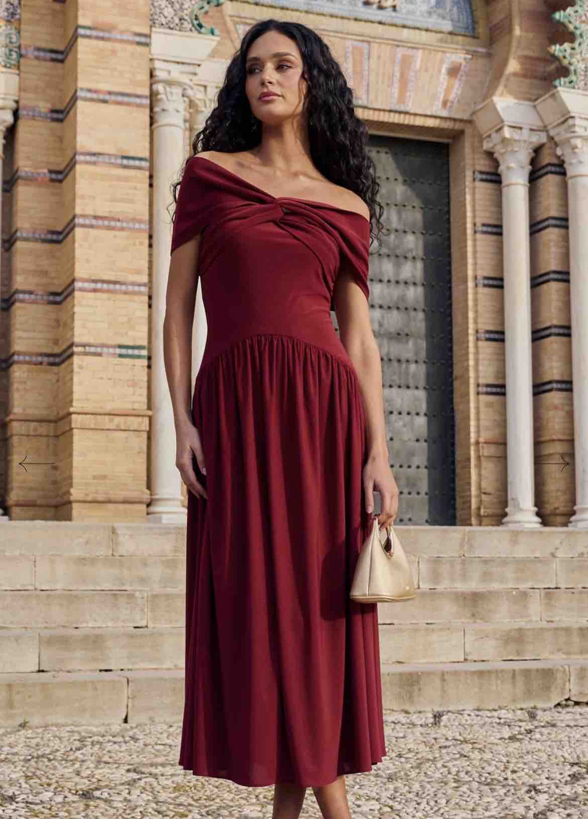 Vestido Invitada miphai — foto 1 de 4