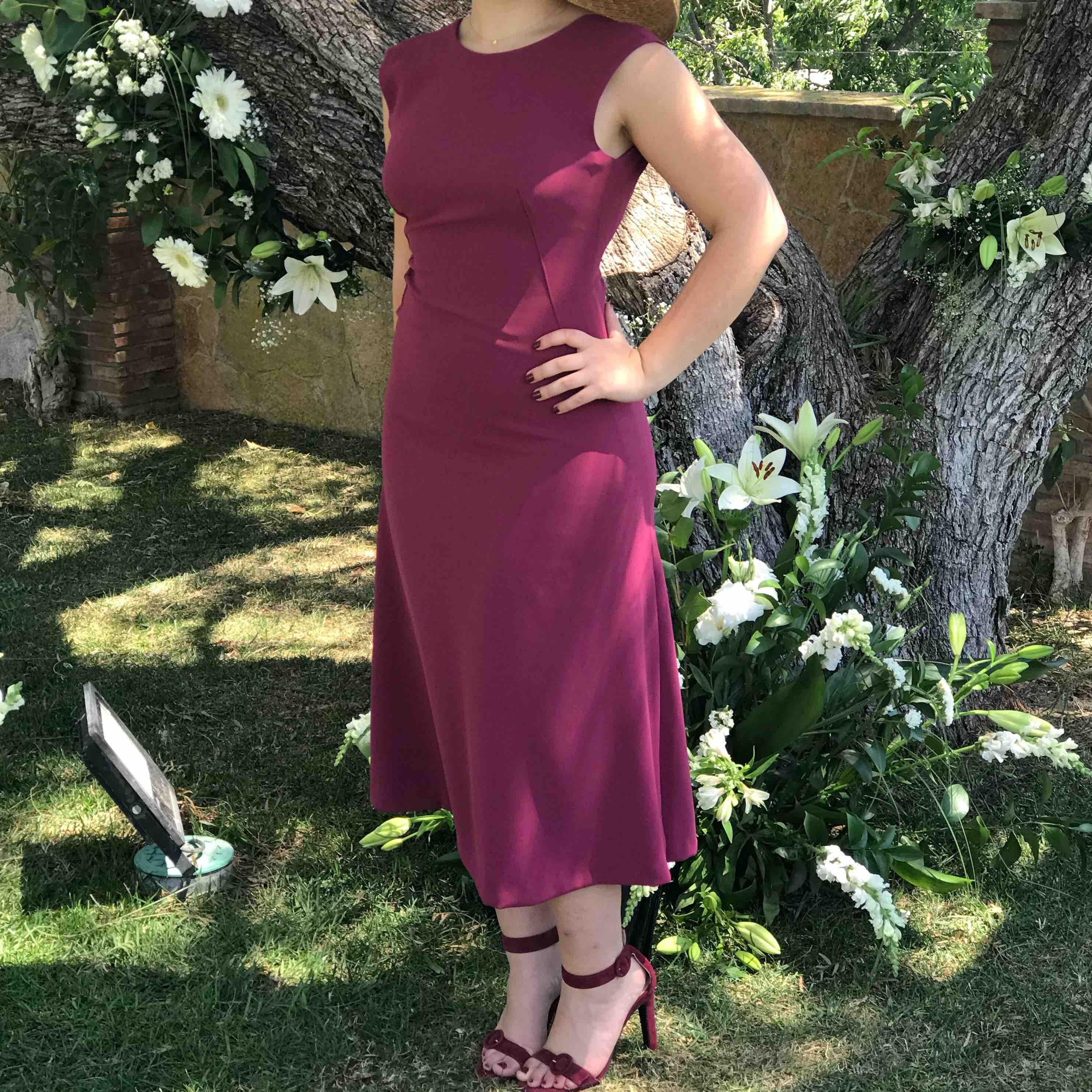 Vestido Adolfo Domínguez — foto 1 de 2