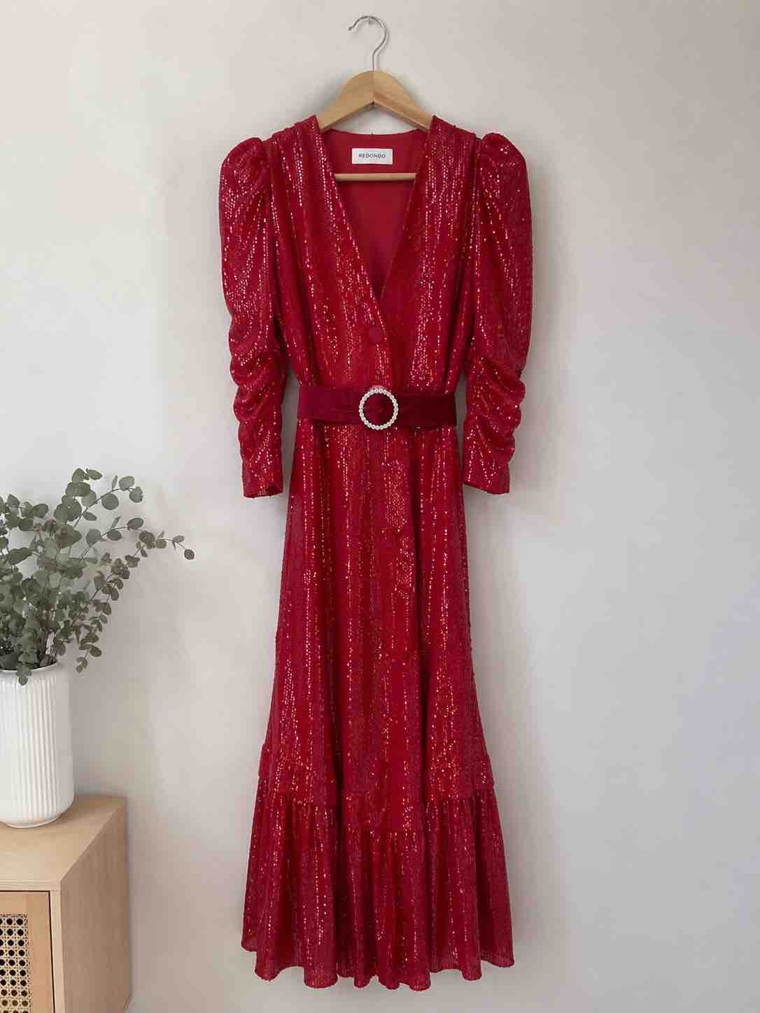 Vestido rojo lentejuelas SIN cinturón REDONDO BRAND — foto 4 de 4