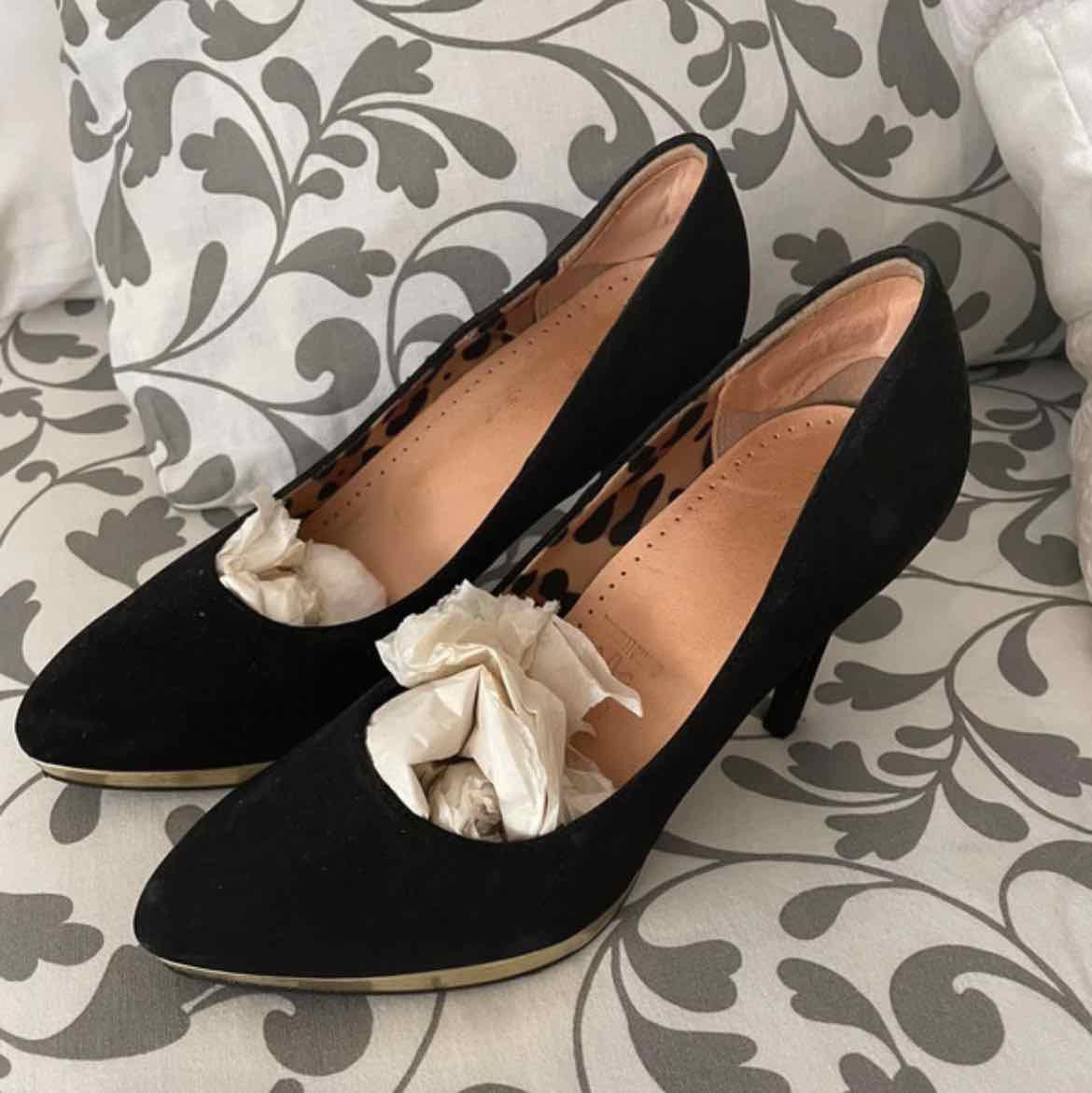 Tacones negros Christian Siriano — foto 5 de 5