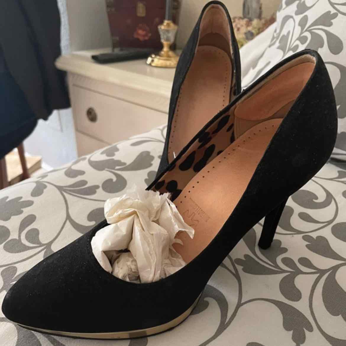 Tacones negros Christian Siriano — foto 3 de 5
