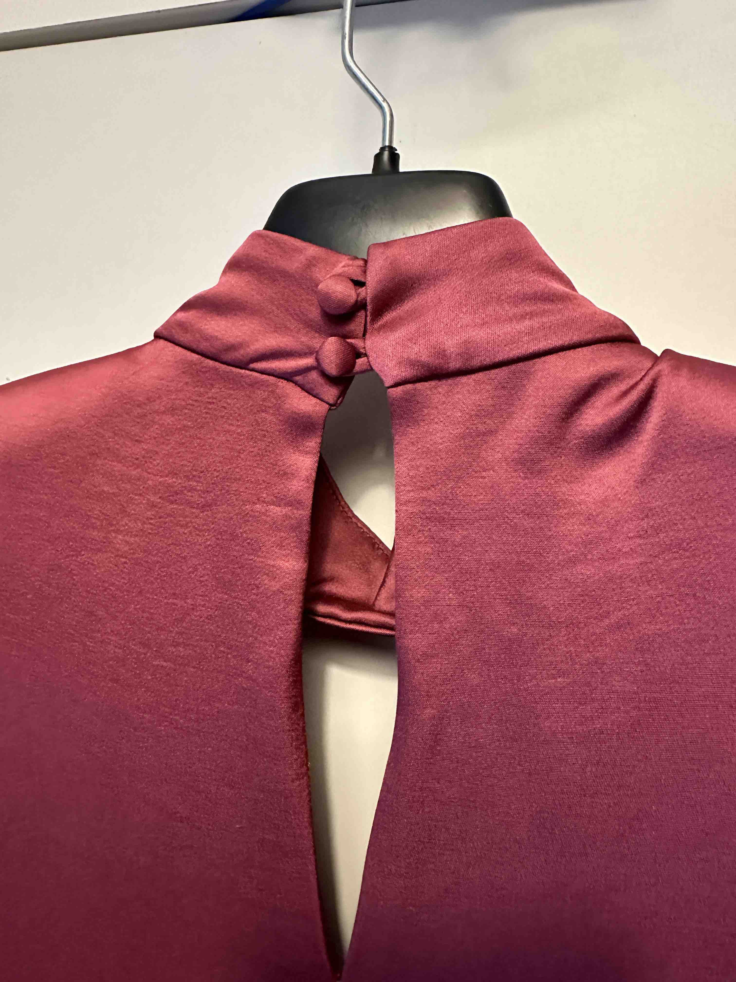 Vestido sin mangas con hombreras Cherubina — foto 4 de 6