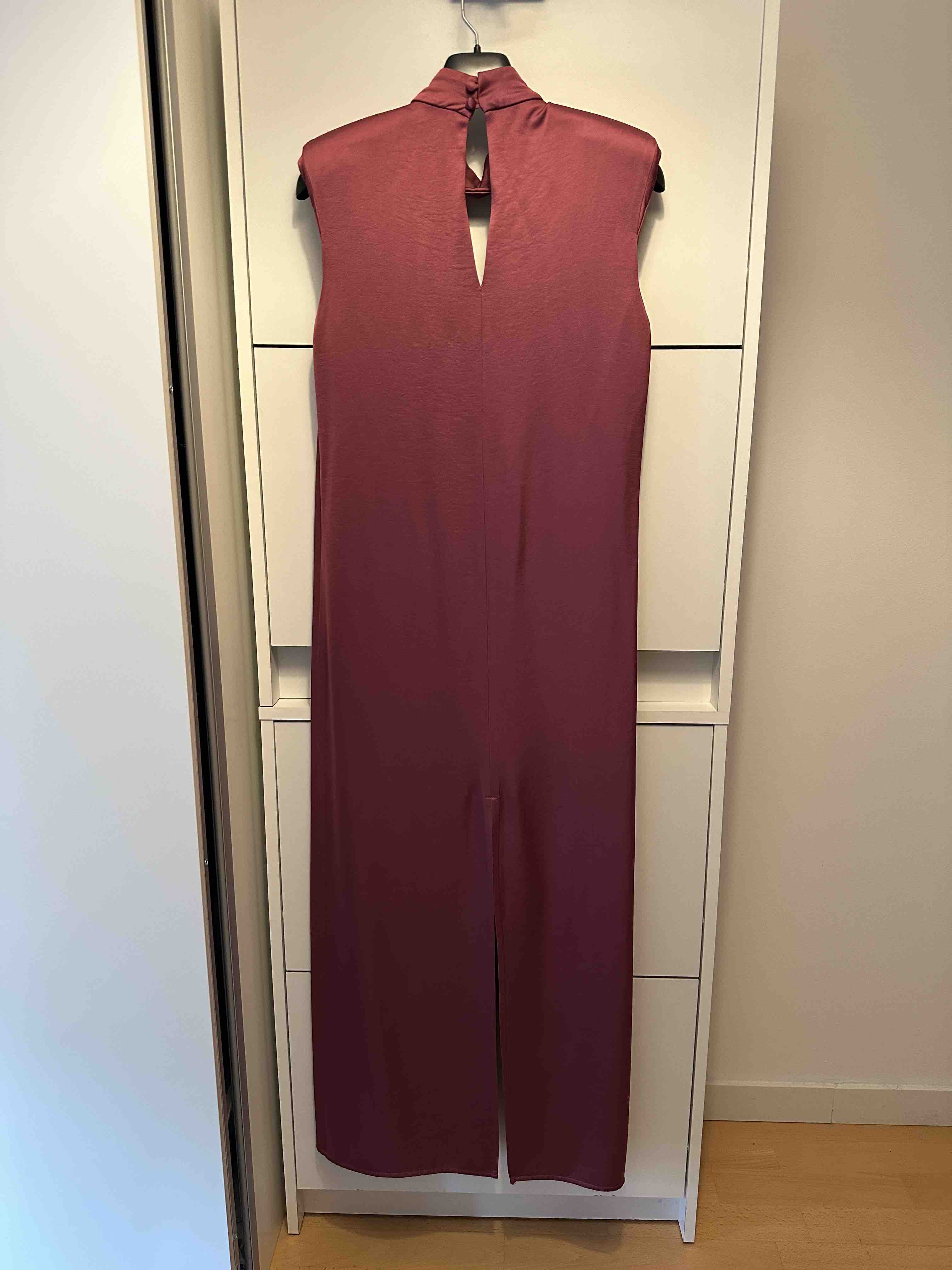 Vestido sin mangas con hombreras Cherubina — foto 6 de 6