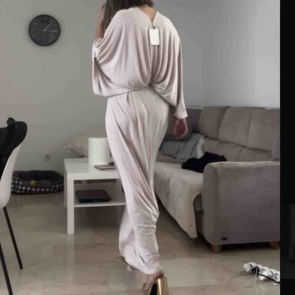 Vestido evento Coosy — foto 3 de 3