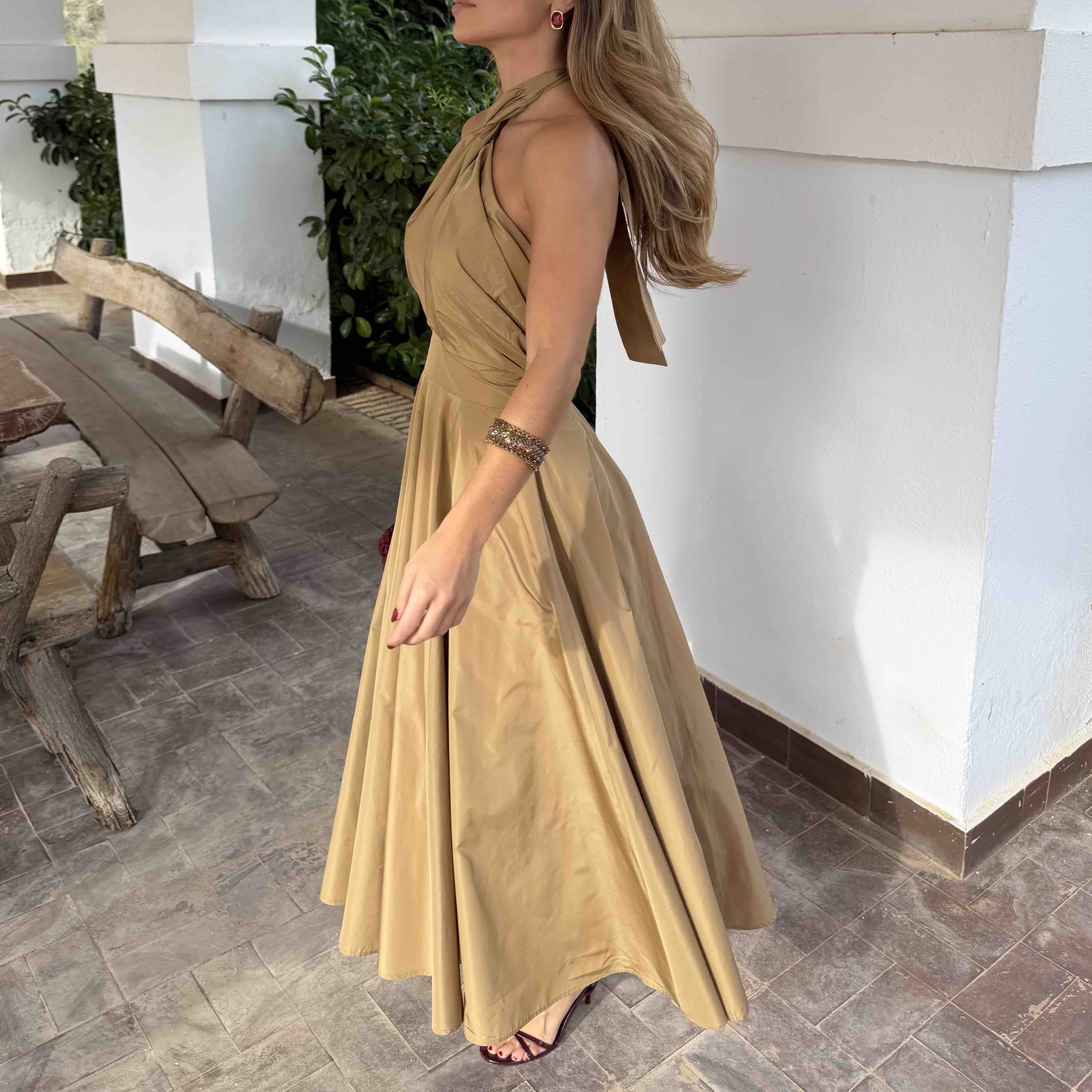 Vestido Colour Nude beige, talla XS, en alquiler — foto 3 de 4